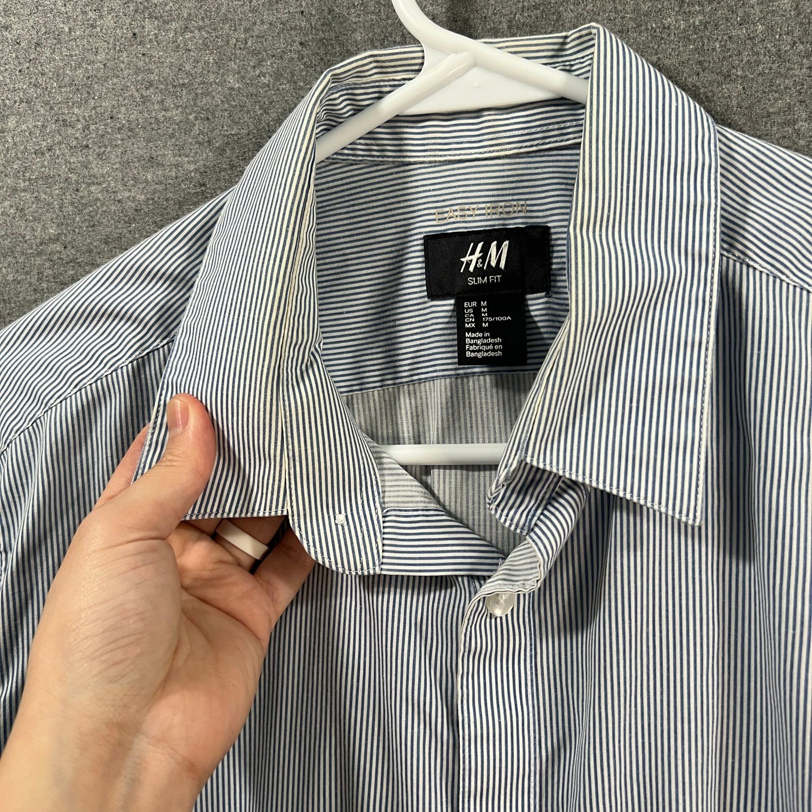 H&M H&M men's striped long-sleeve button-up shirt Size Medium Size US M / EU 48-50 / 2 - 7 Thumbnail