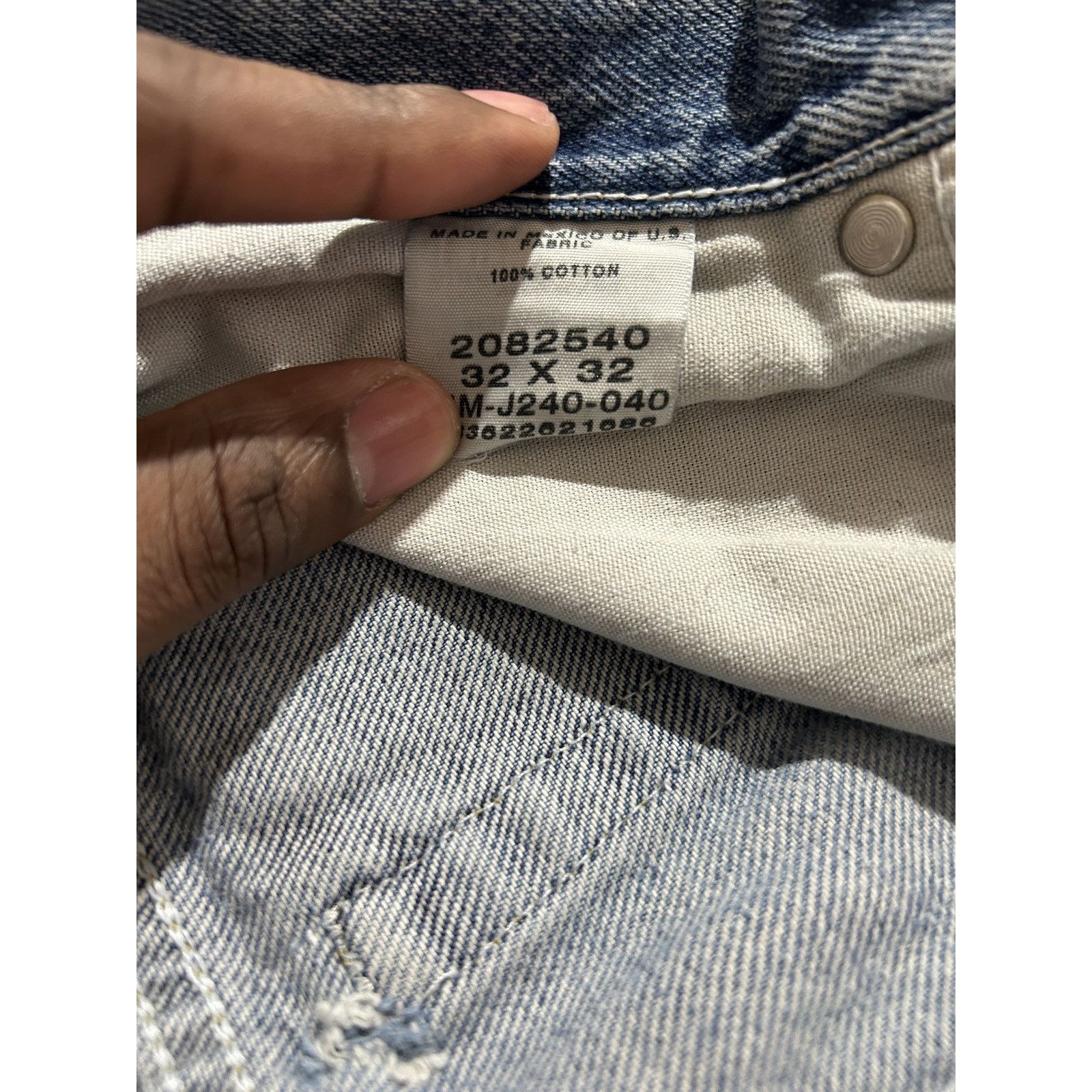 Lee LEE DISTRESSED LIGHT WASH JEANS SIZE 30 Size US 30 / EU 46 - 3 Thumbnail