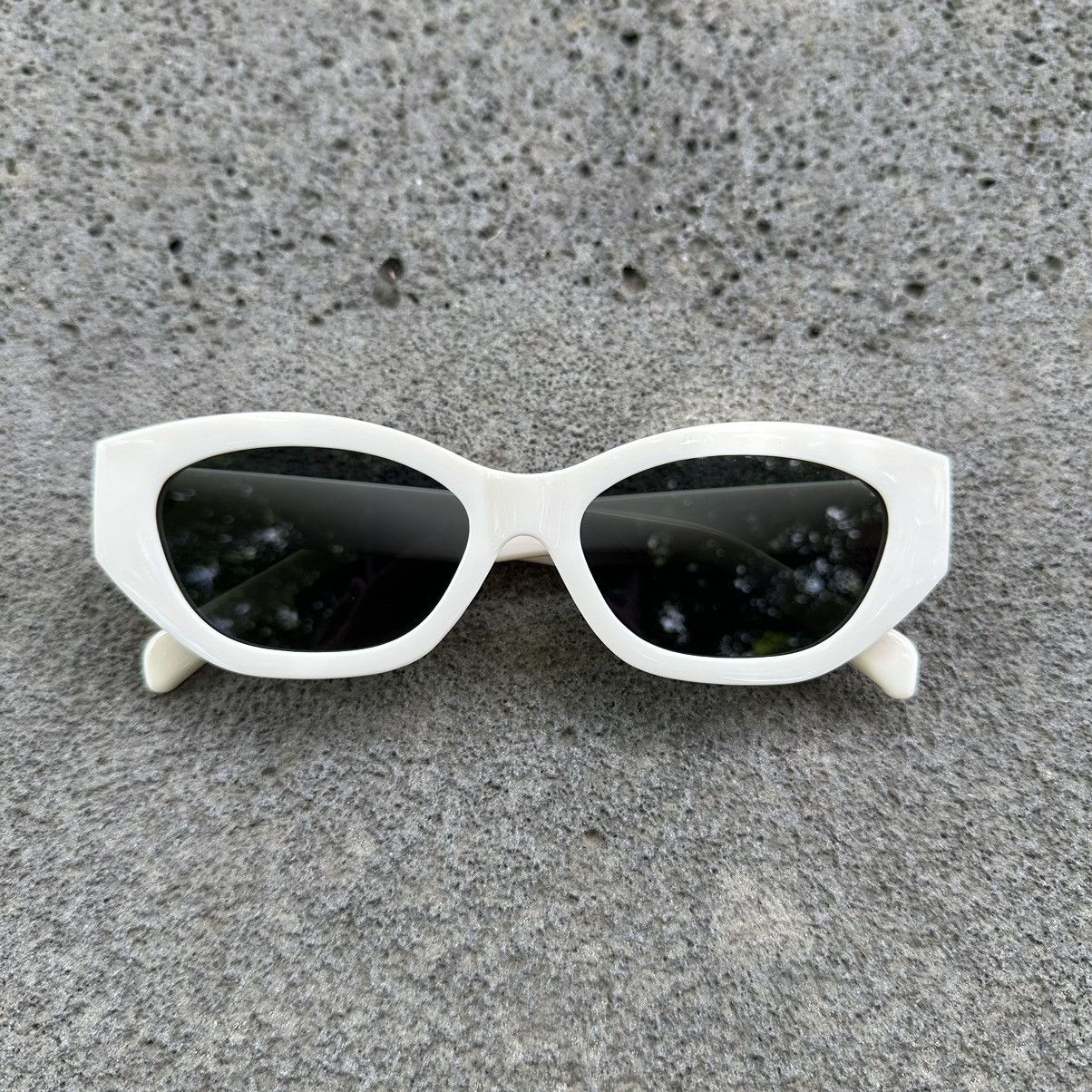 Other Y2K Unisex Sunglasses Retro Fashion Shades QZ527-01 Size ONE SIZE - 1 Thumbnail