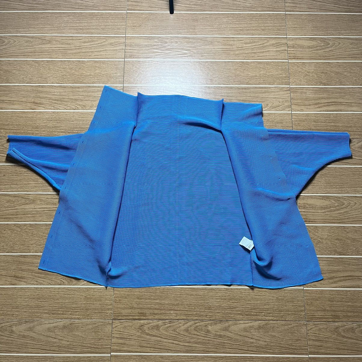 Issey Miyake Issey Miyake Me Pleated Tops Size ONE SIZE - 7 Thumbnail