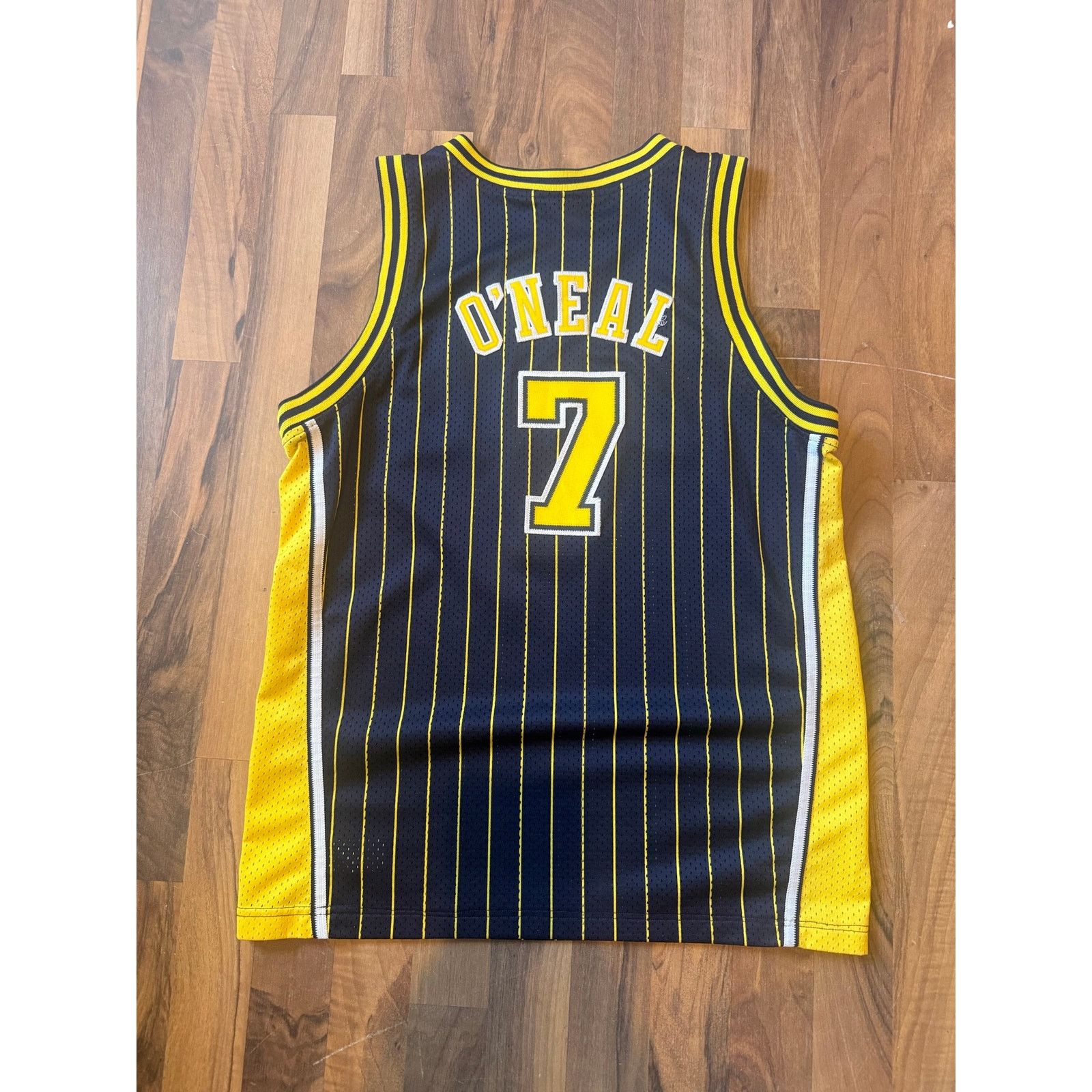 Nike Nike Team Indiana Shaquille O'Neal Size Large Size US L / EU 52-54 / 3 - 4 Thumbnail