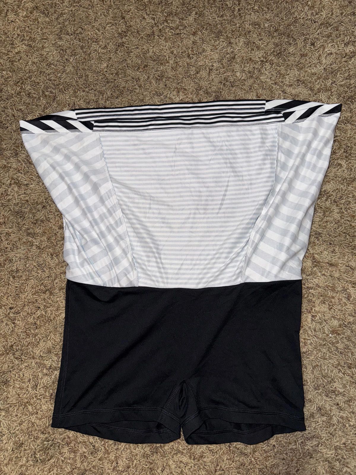 Nike Nike Women’s Precision Knit Print 2.0 14.5" Golf Skort Size 28" / US 6 / IT 42 - 4 Thumbnail