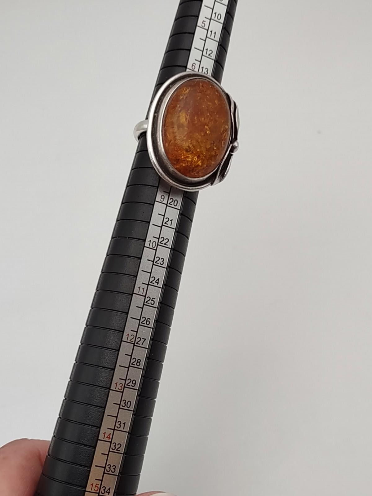 The Unbranded Brand VTG Sterling Silver 10g + Large Oval Baltic Amber Ring Sz 8 Size ONE SIZE - 4 Thumbnail