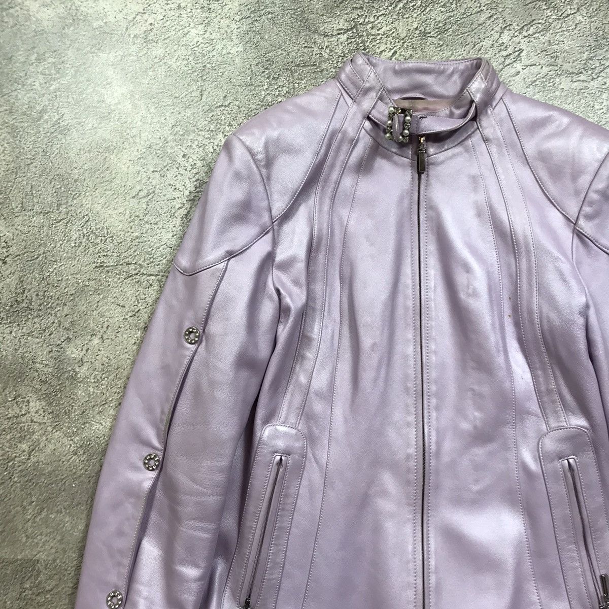 Vintage Vintage Y2K Lavender Leather Jacket Streetwear 90s Faded L Size L / US 10 / IT 46 - 2 Thumbnail