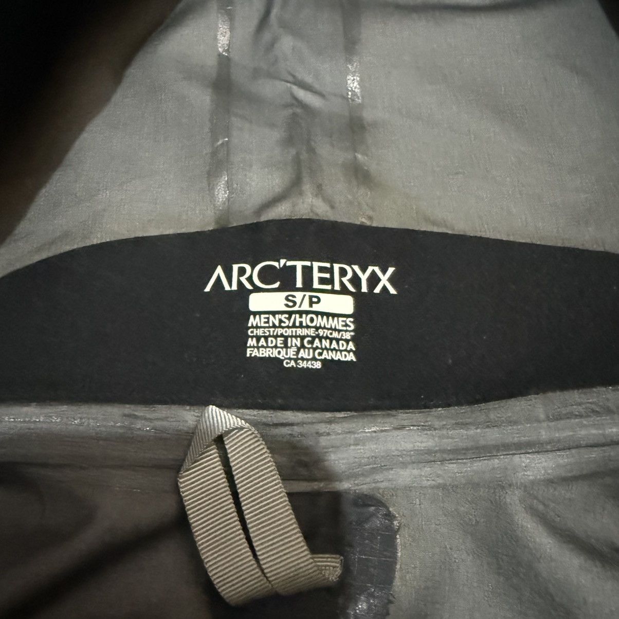 Arc'teryx Y2k Arc’teryx Beta AR Canada made Size US S / EU 44-46 / 1 - 7 Thumbnail