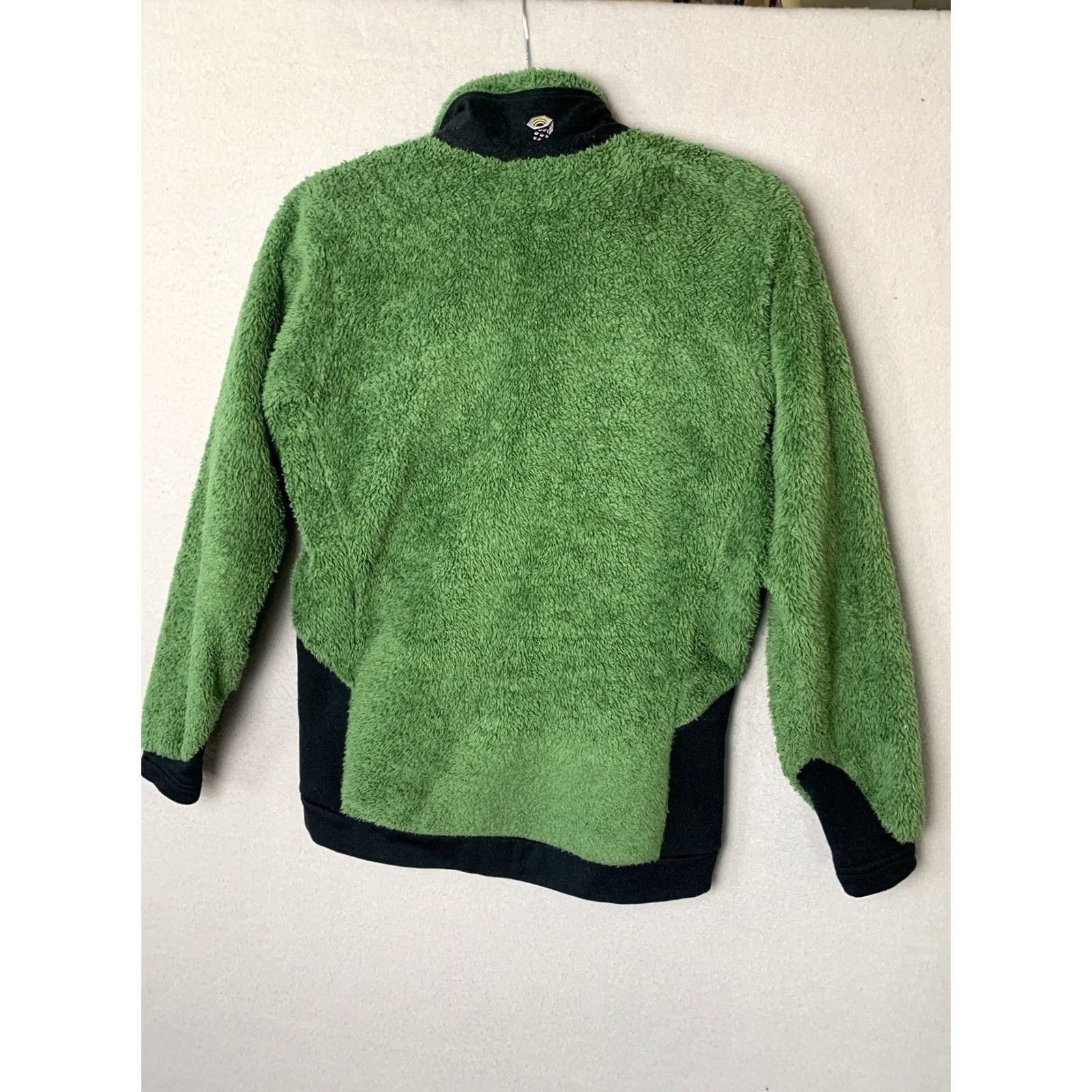 Mountain Hardwear VINTAGE Mountain Hardwear Jacket Womans Small Green Black Monkey Man Hi Pile Full Zip Size S / US 4 / IT 40 - 2 Thumbnail