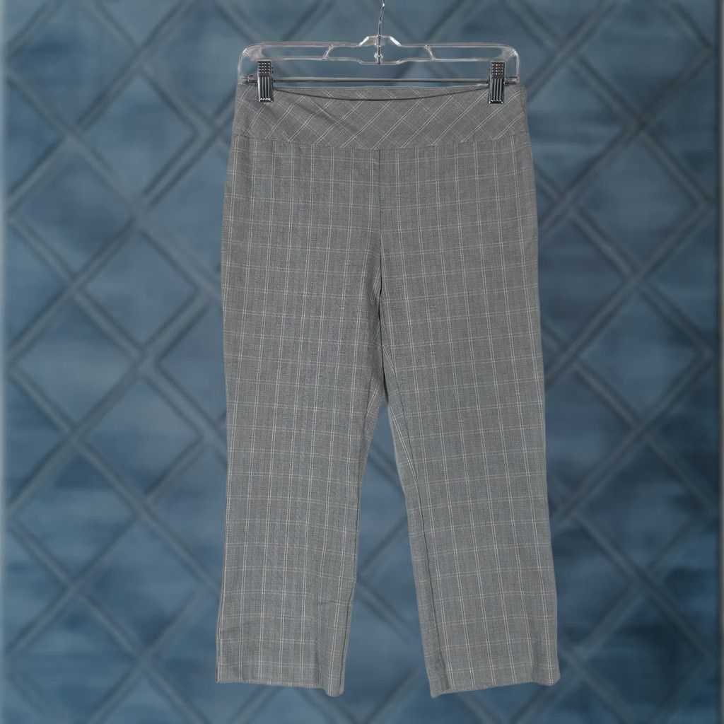 Van Heusen Van Heusen Capris Pants Womens 2 Plaid Mid Rise Pull On Stretch Knit Nylon Rayon Spandex Slim Pockets Ready-to-Wear Size 26" / US 2 / IT 38 - 1 Thumbnail