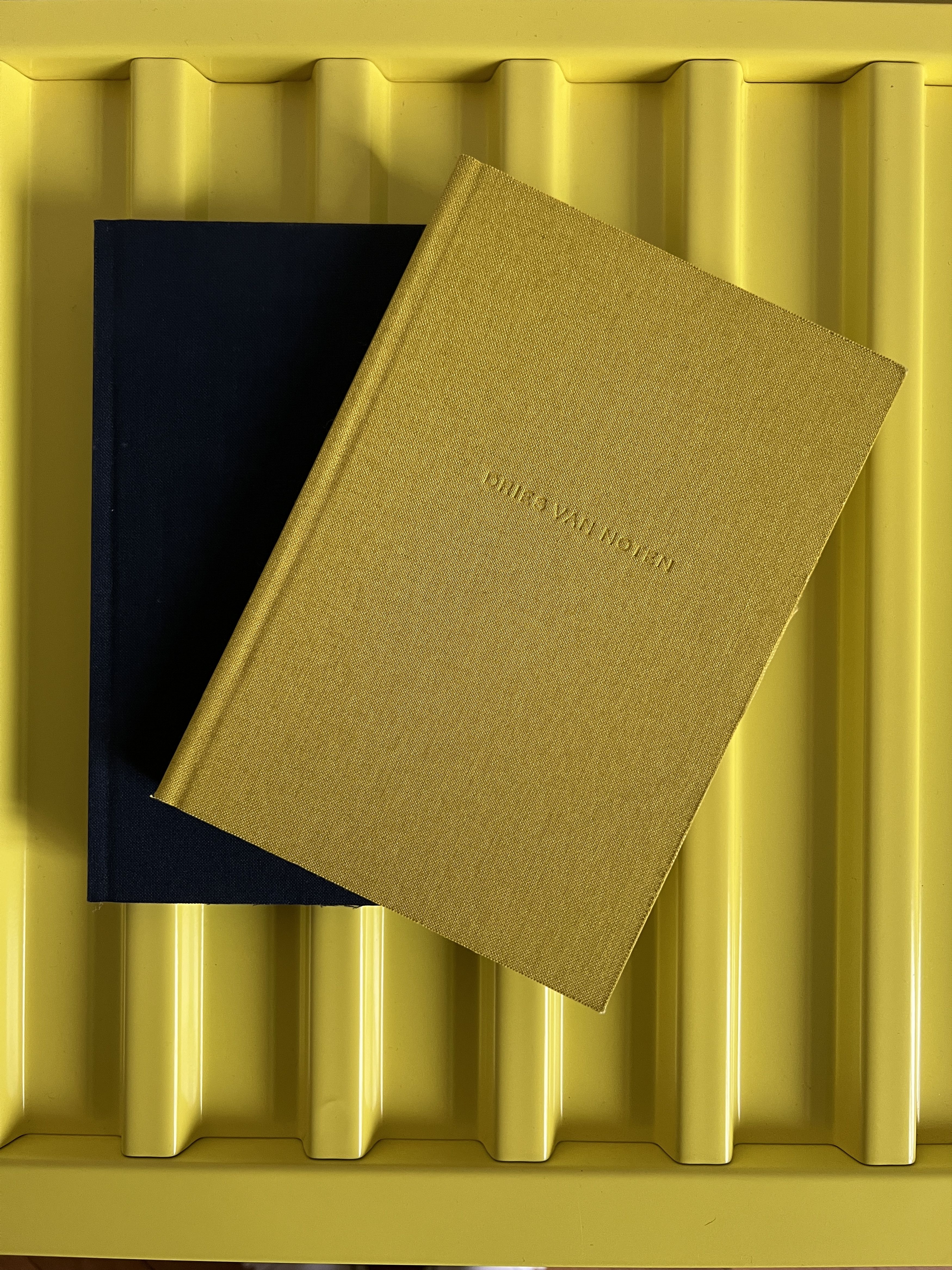 Dries Van Noten Dries Van Noten Lookbooks FW/09-10 Size ONE SIZE - 1 Thumbnail