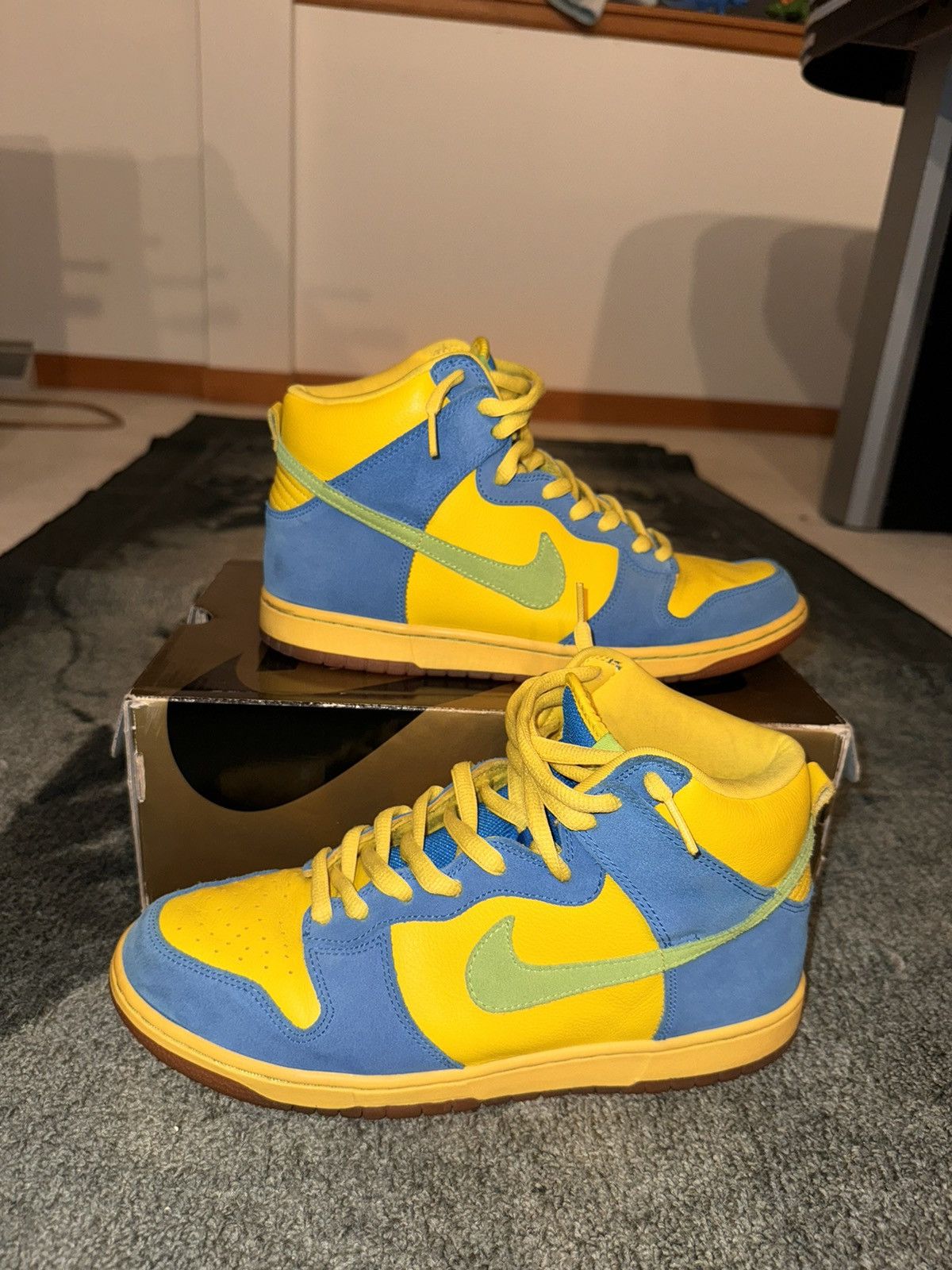 Nike Marge Simpson sbs Size US 10.5 / EU 43-44 - 7 Thumbnail