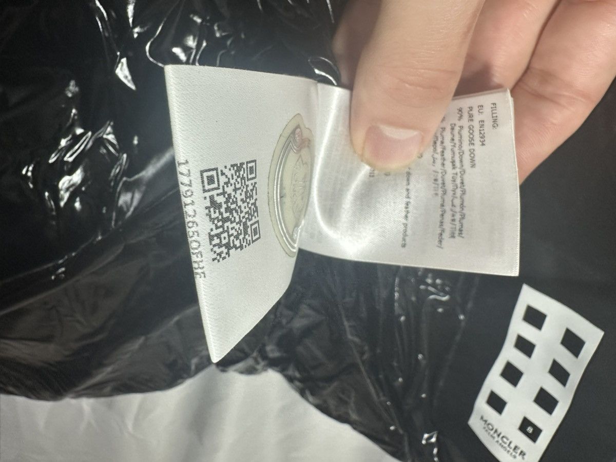 Moncler Genius × Palm Angels MONCLER GENIUS X PALM ANGELS VEST Size US L / EU 52-54 / 3 - 15 Thumbnail