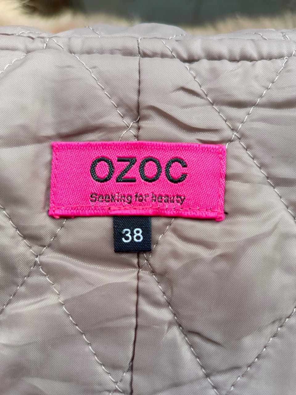 20471120 Season One Fur Bomber by OZOC Seeking for Beauty Size S / US 4 / IT 40 - 3 Thumbnail