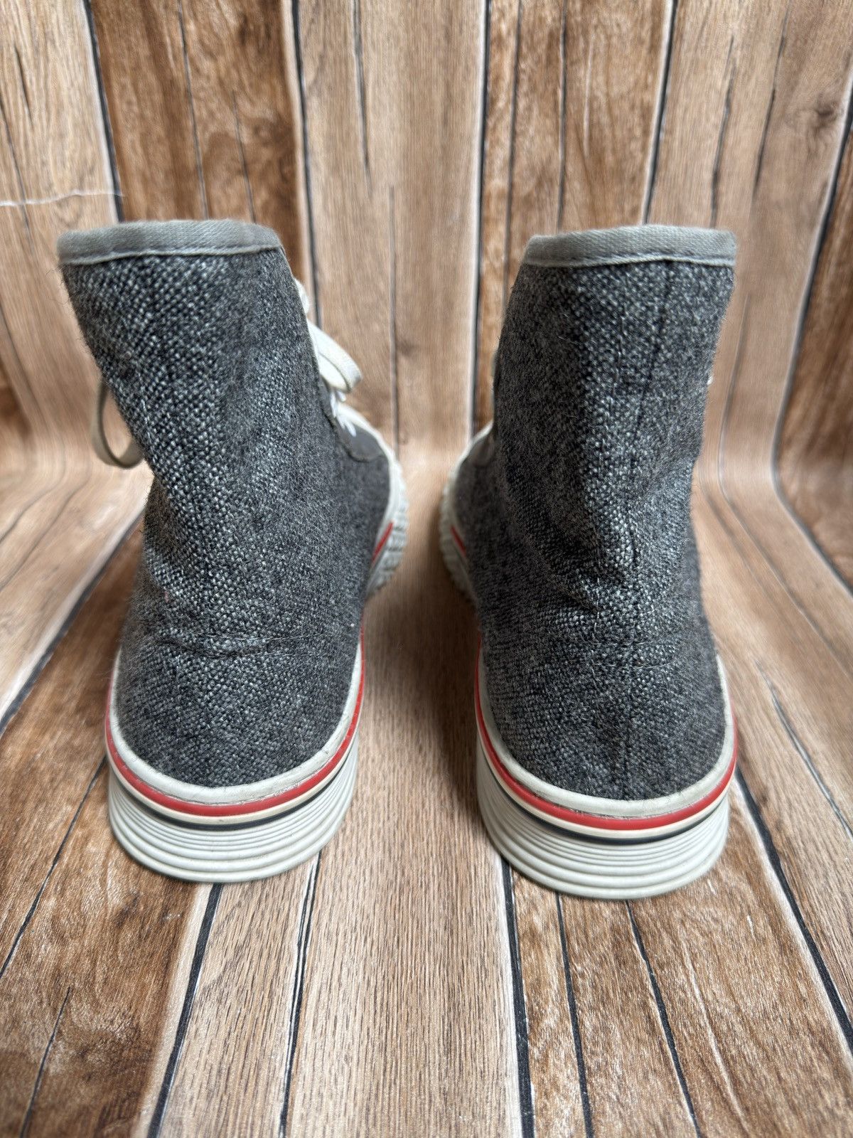 Thom Browne Grey collegiate sneaker Size US 10 / EU 43 - 12 Thumbnail