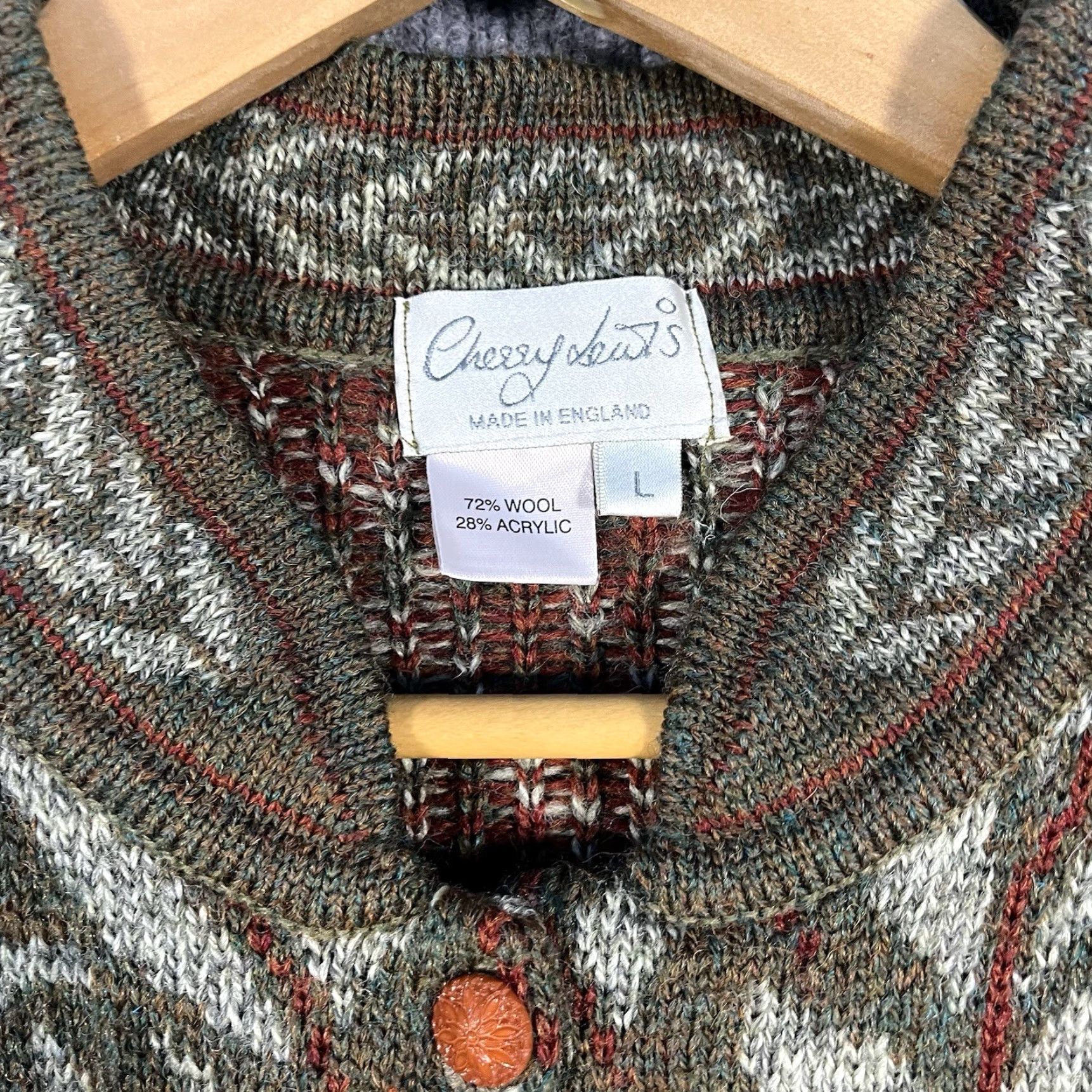 Vintage VINTAGE Cherry Lewis Womens Cardigan Sweater Shirt? Size M / US 6-8 / IT 42-44 - 2 Thumbnail