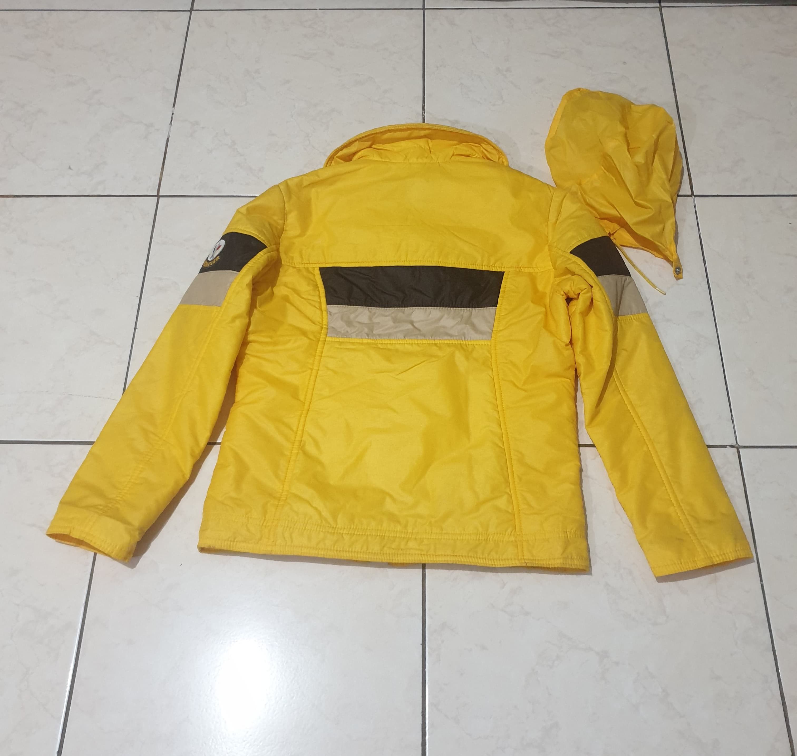 Moncler Vtg Moncler Ski Wear X Grenoble Jacket Size US L / EU 52-54 / 3 - 2 Thumbnail