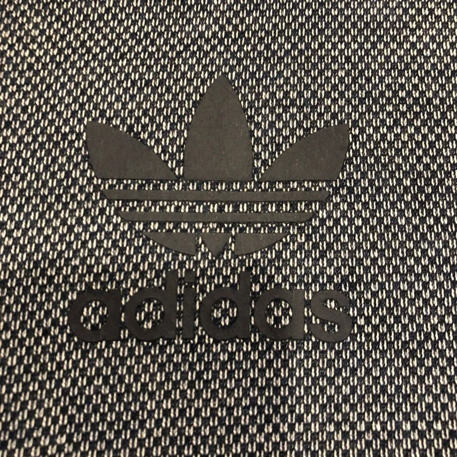 Adidas × Vintage Vintage Y2K Adidas Trefoil Tee Size US M / EU 48-50 / 2 - 2 Thumbnail
