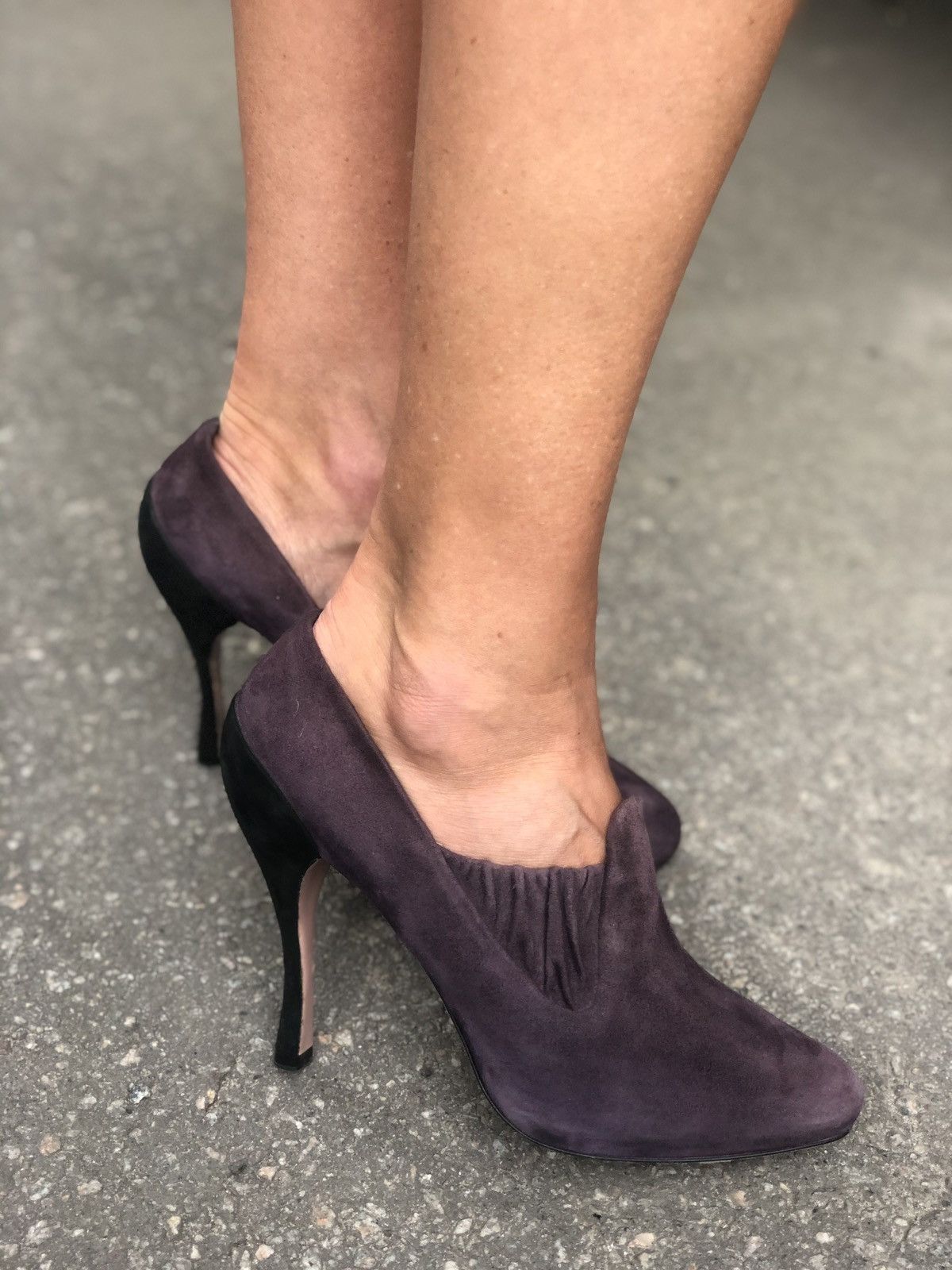 Prada Prada suede heels in dark purple and black Size US 9 / IT 39 - 1 Thumbnail
