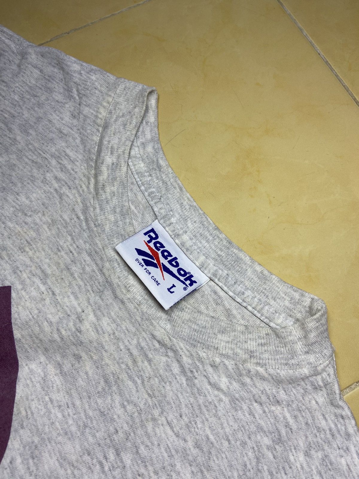 Reebok × Vintage REEBOK SPELLOUT VINTAGE 90’s TEE SHIRT Size US L / EU 52-54 / 3 - 11 Thumbnail