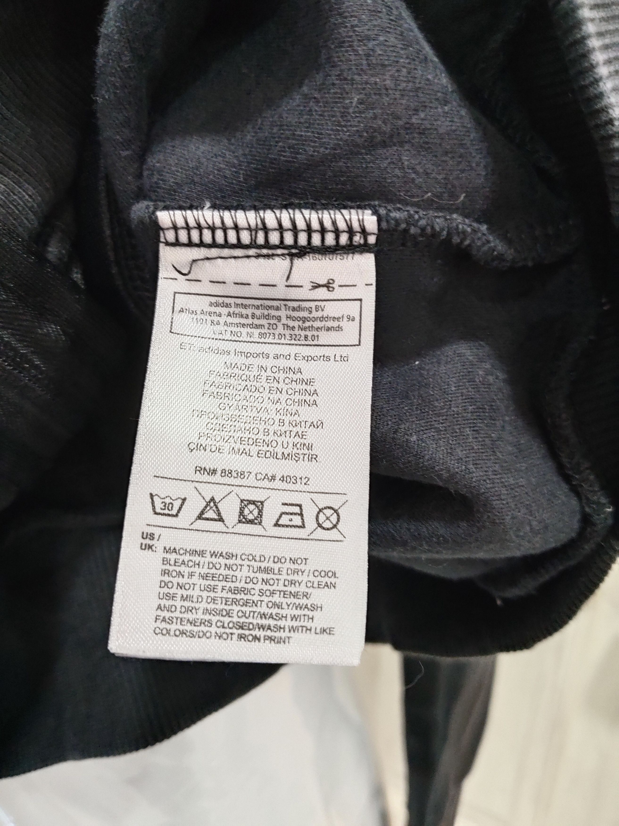Adidas × Vintage Adidas Embroidery Logo Hoodie Sweatshirt Size US L / EU 52-54 / 3 - 8 Thumbnail