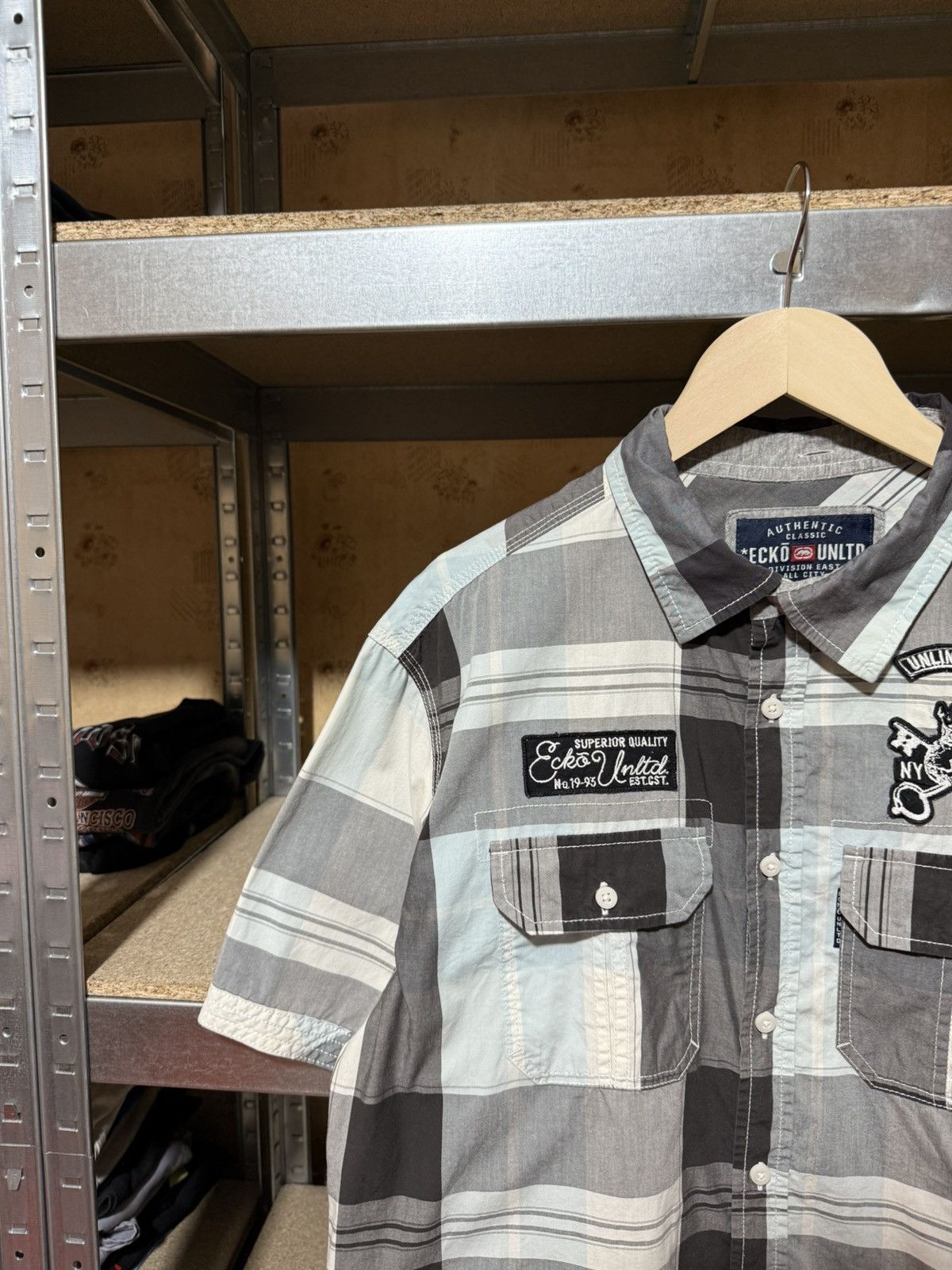 Ecko Unltd. × Rap Tees Superior Quality Ecko Unltd Skull Key Logo Button T-Shirt Size US XL / EU 56 / 4 - 3 Thumbnail
