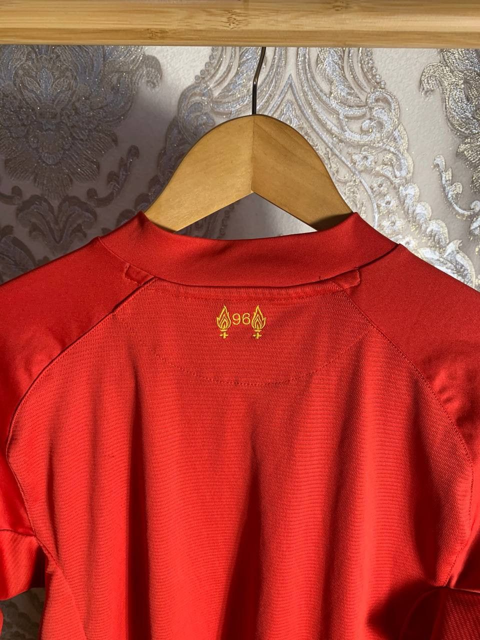 Vintage Very Rare Warrior FC Liverpool England Soccer Jersey Retro Size US M / EU 48-50 / 2 - 9 Thumbnail