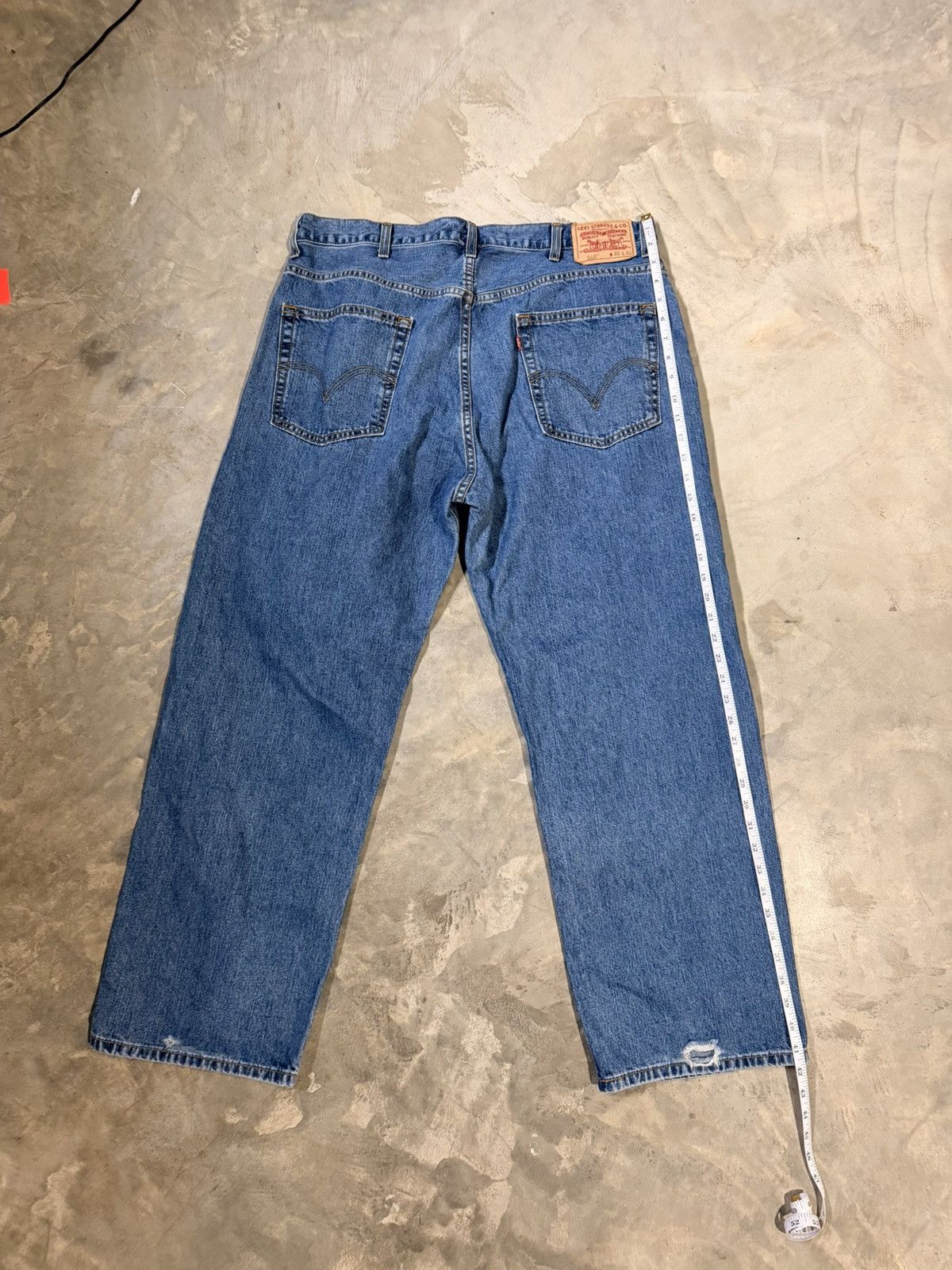 Levi's Vintage Clothing LEVIS DISTRESSED 569 DENIM Size US 38 / EU 54 - 1 Thumbnail