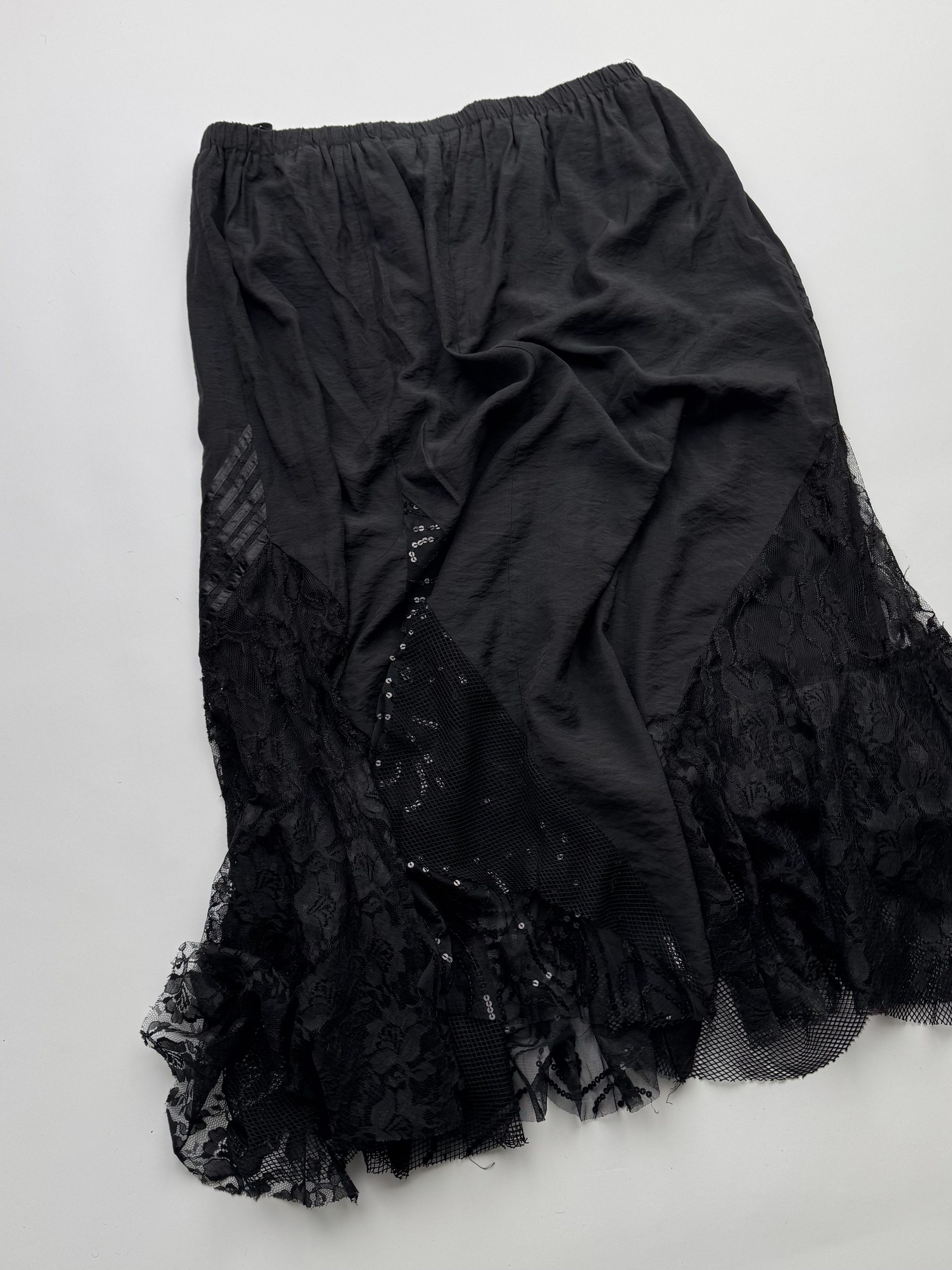 Vintage Vintage Goth Flare Maxi Skirt B231(V379)E2 Size 32" / US 10 / IT 46 - 7 Thumbnail