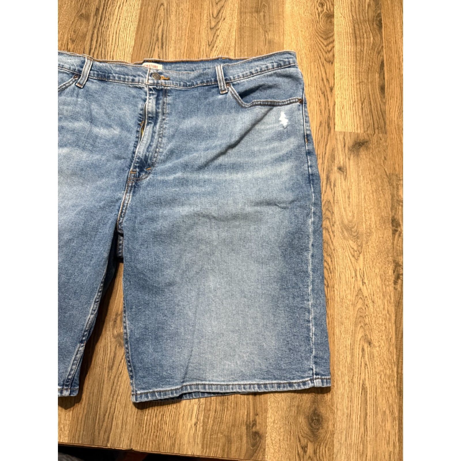 Levi's Levi's Shorts Men's W44 Jean Shorts Pockets Flat Front Bermuda Denim Cotton 5-Pocket Regular Blue Size US 44 / EU 60 - 4 Thumbnail