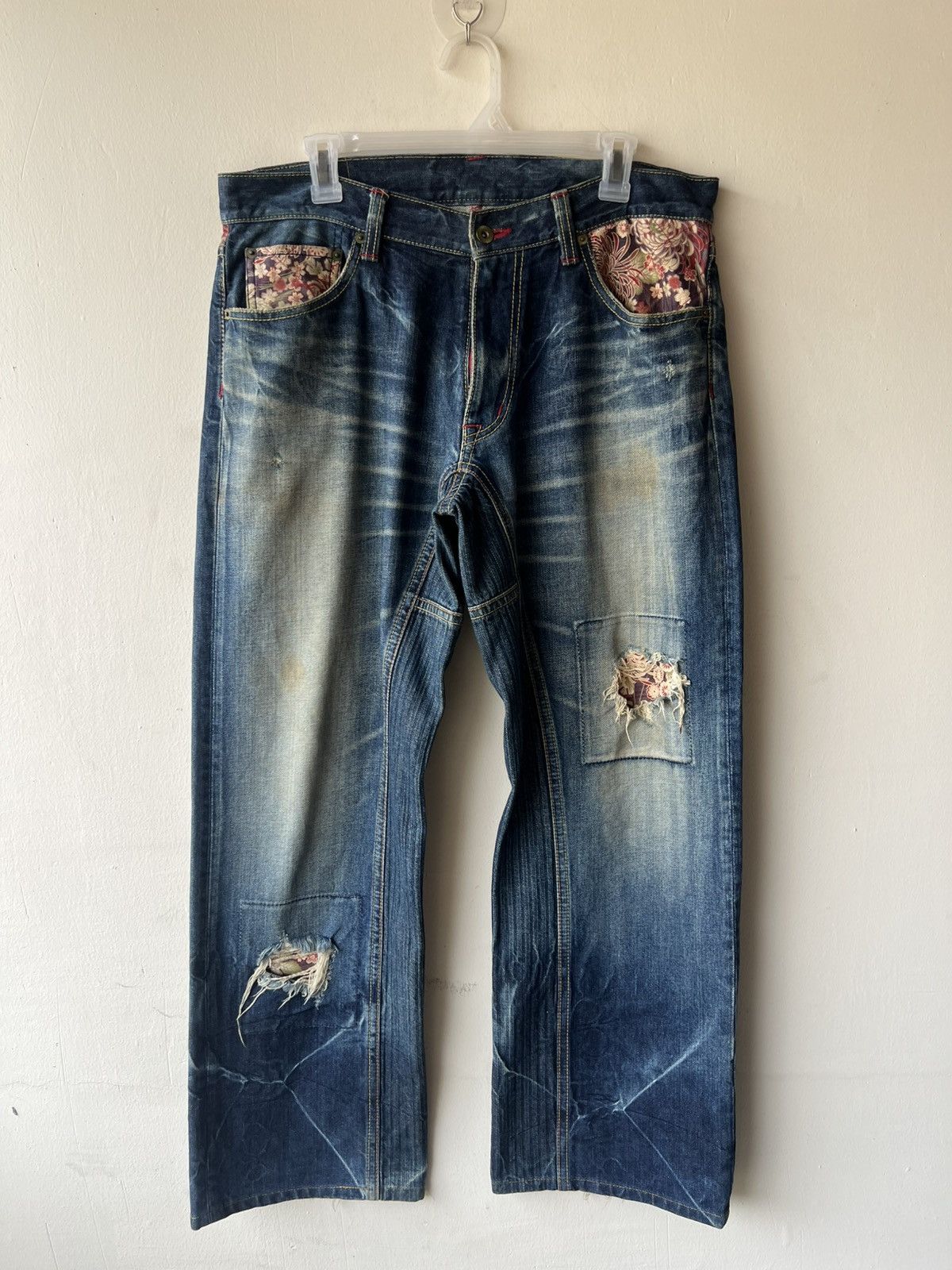 Eternal ETERNAL Distressed Aging Mud Hybrid Denim Loose Jeans Size US 34 / EU 50 - 2 Thumbnail