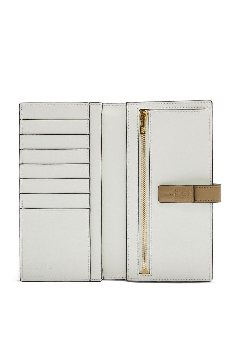 Loewe o1in1g0426 Size: OS / Large Vertical Wallet Jade/Green Size ONE SIZE - 2 Thumbnail