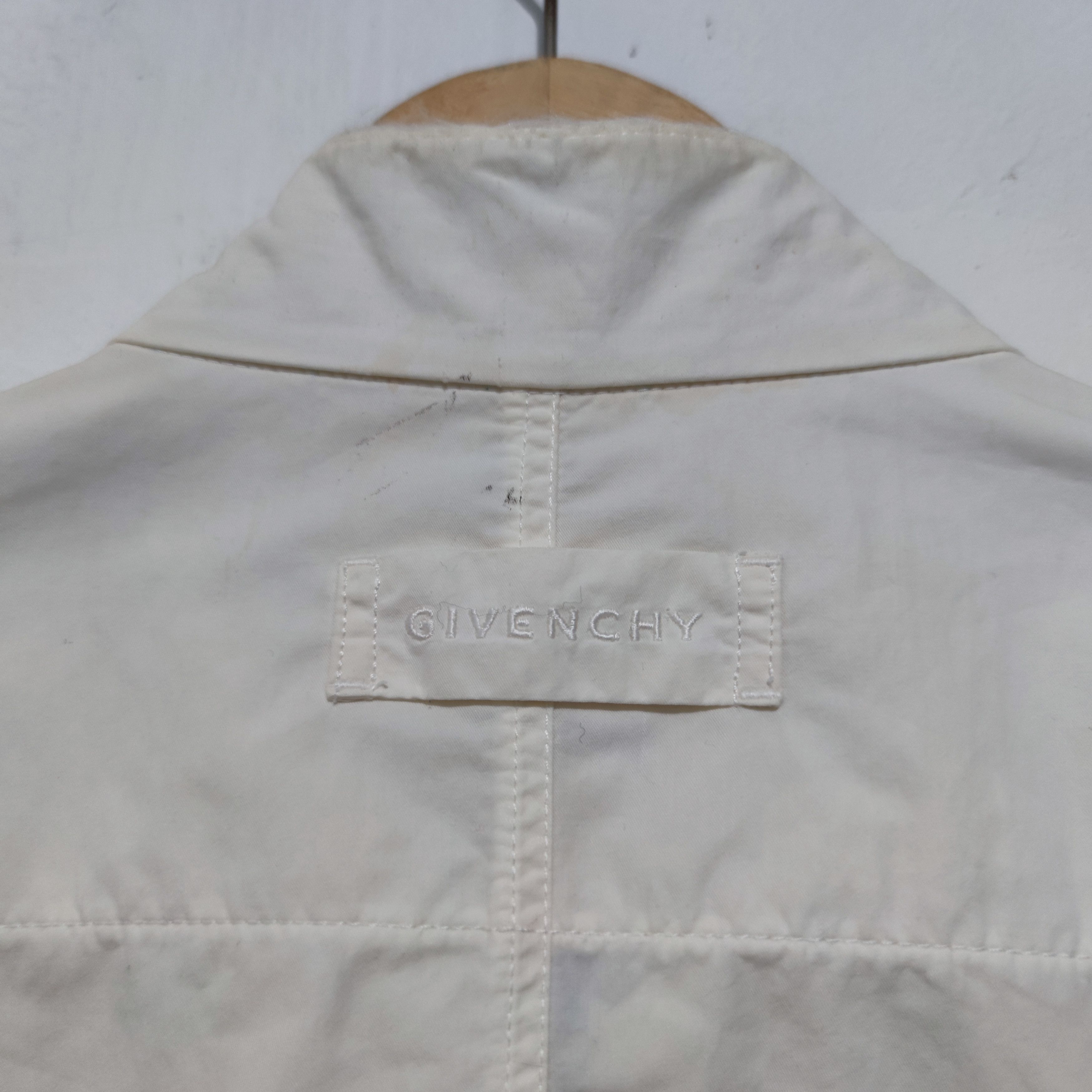 Givenchy × Vintage Light Jacket Vintage Size US M / EU 48-50 / 2 - 4 Thumbnail
