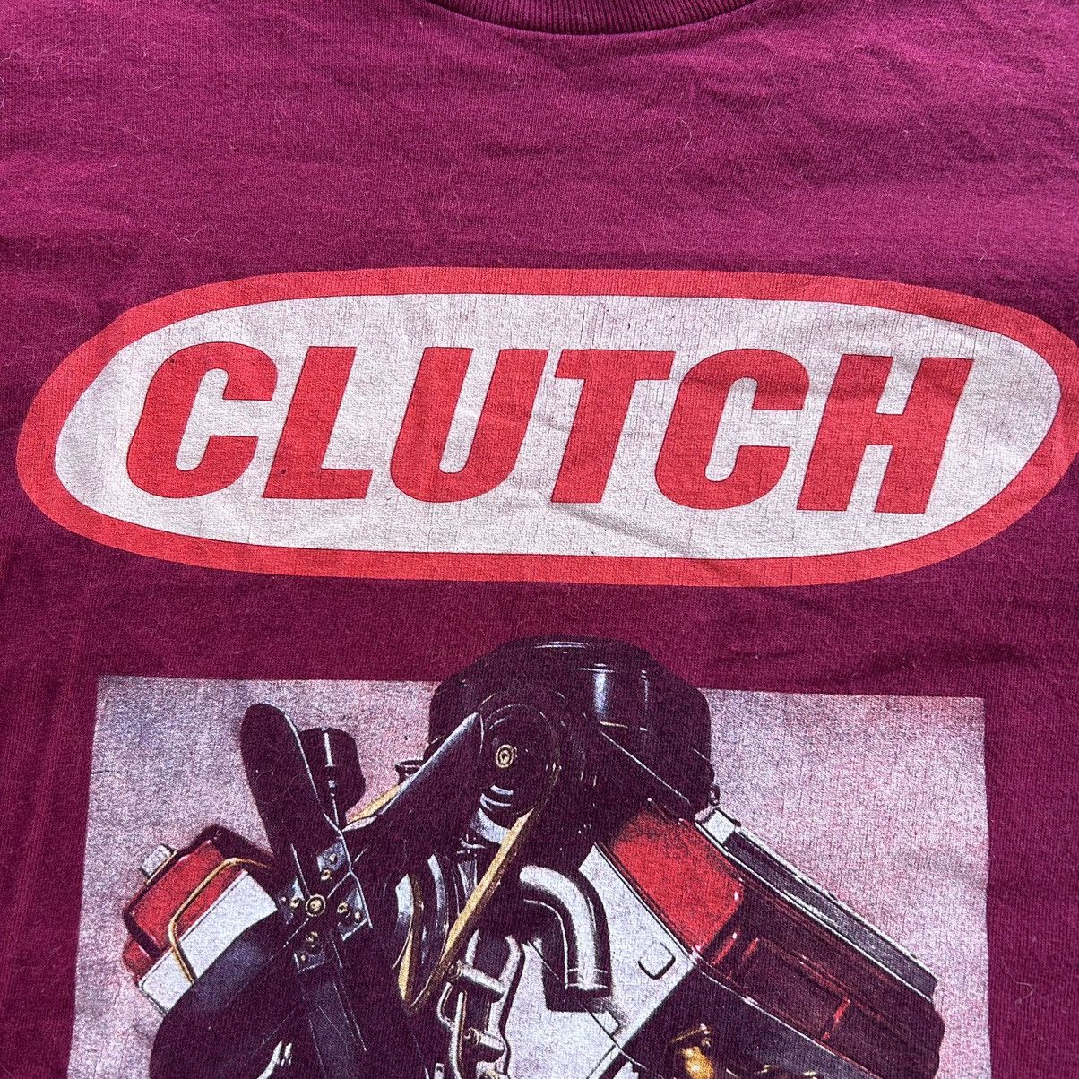 Band Tees Vintage 2002 Clutch Band T Shirt V8 Engine Maroon Size US L / EU 52-54 / 3 - 6 Thumbnail