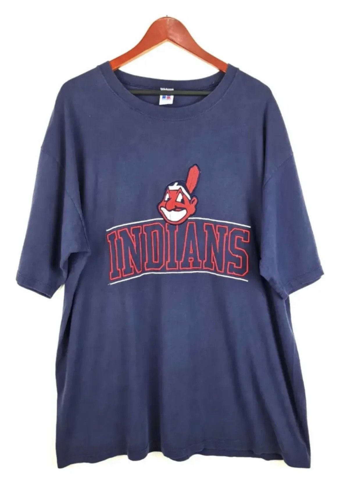 Russell Athletic Russell athletic vintage MLB Indians 90s t shirt xxl faded Size US XXL / EU 58 / 5 - 1 Thumbnail