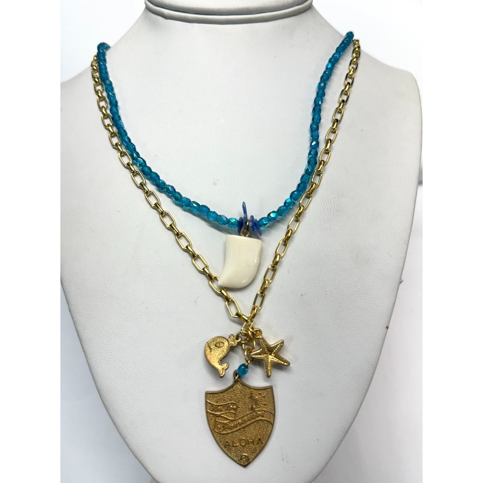 Vintage Vintage aloha blue bead multi strand necklace Size ONE SIZE - 1 Thumbnail