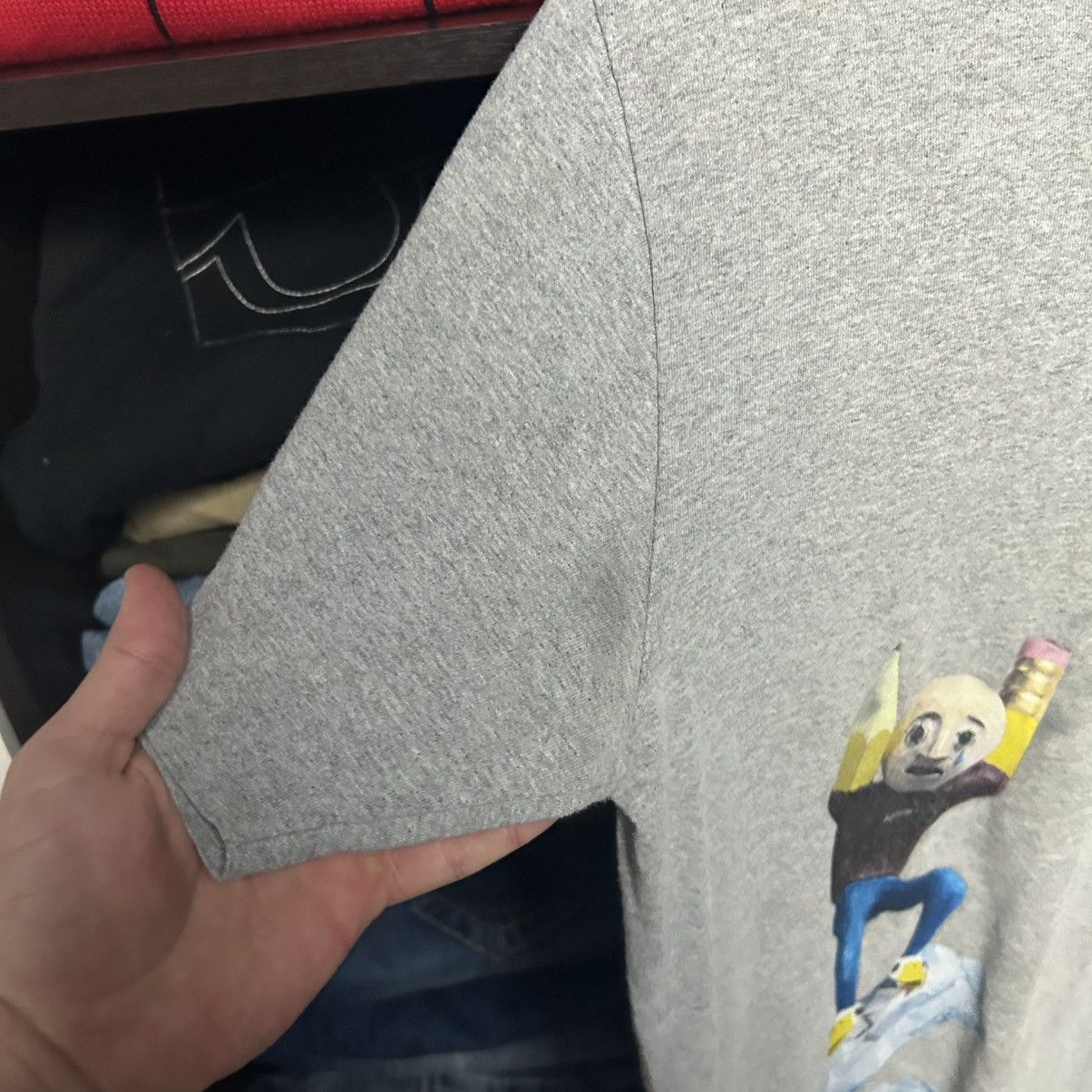 Supreme Luxury Supreme Big Logo Streetwear designer tee size M Size US M / EU 48-50 / 2 - 5 Thumbnail