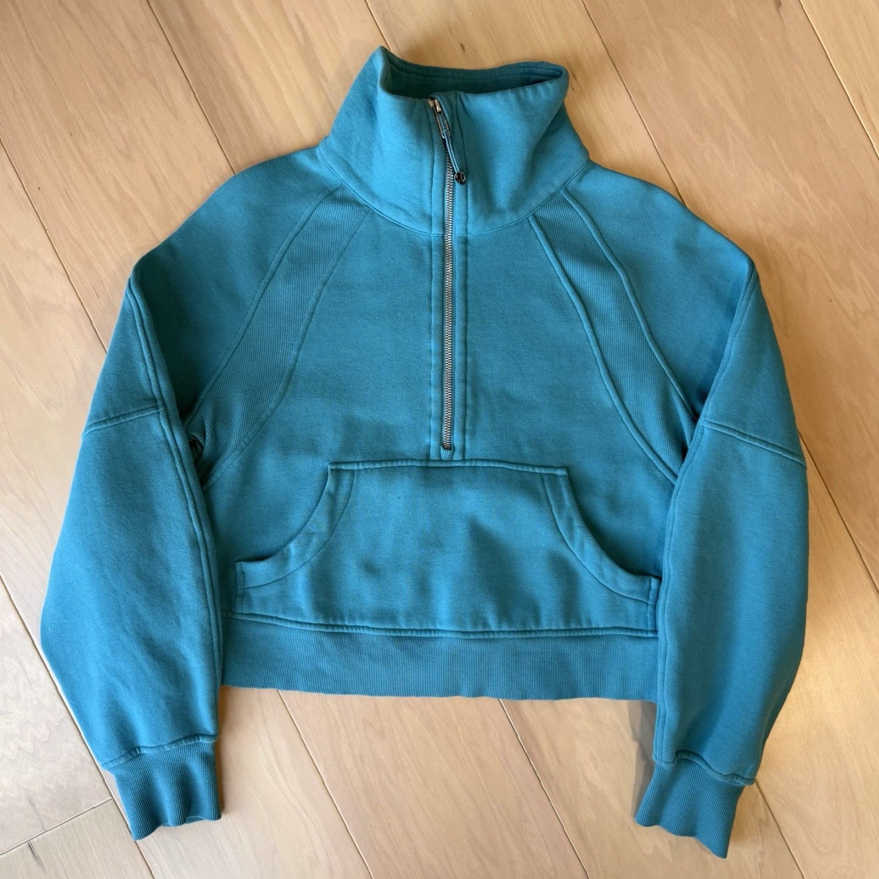 Lululemon Lululemon Scuba Oversized Funnel Neck XS/S Blue Fleece Pullover Yoga Athleisure Jacket Womens Small Short Blue Logo Zipper Size S / US 4 / IT 40 - 2 Thumbnail