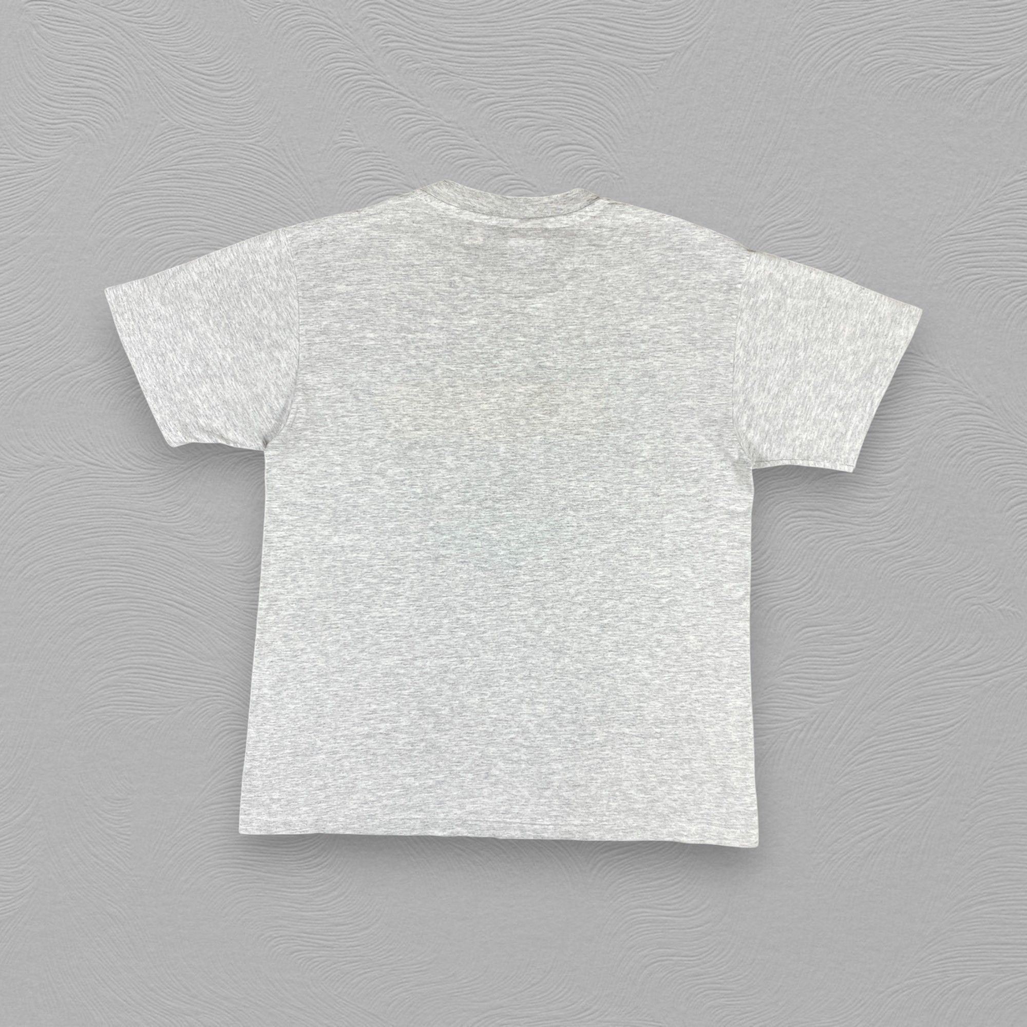 Hanes Vintage Made In Usa T-Shirt - L039 Size US M / EU 48-50 / 2 - 2 Thumbnail