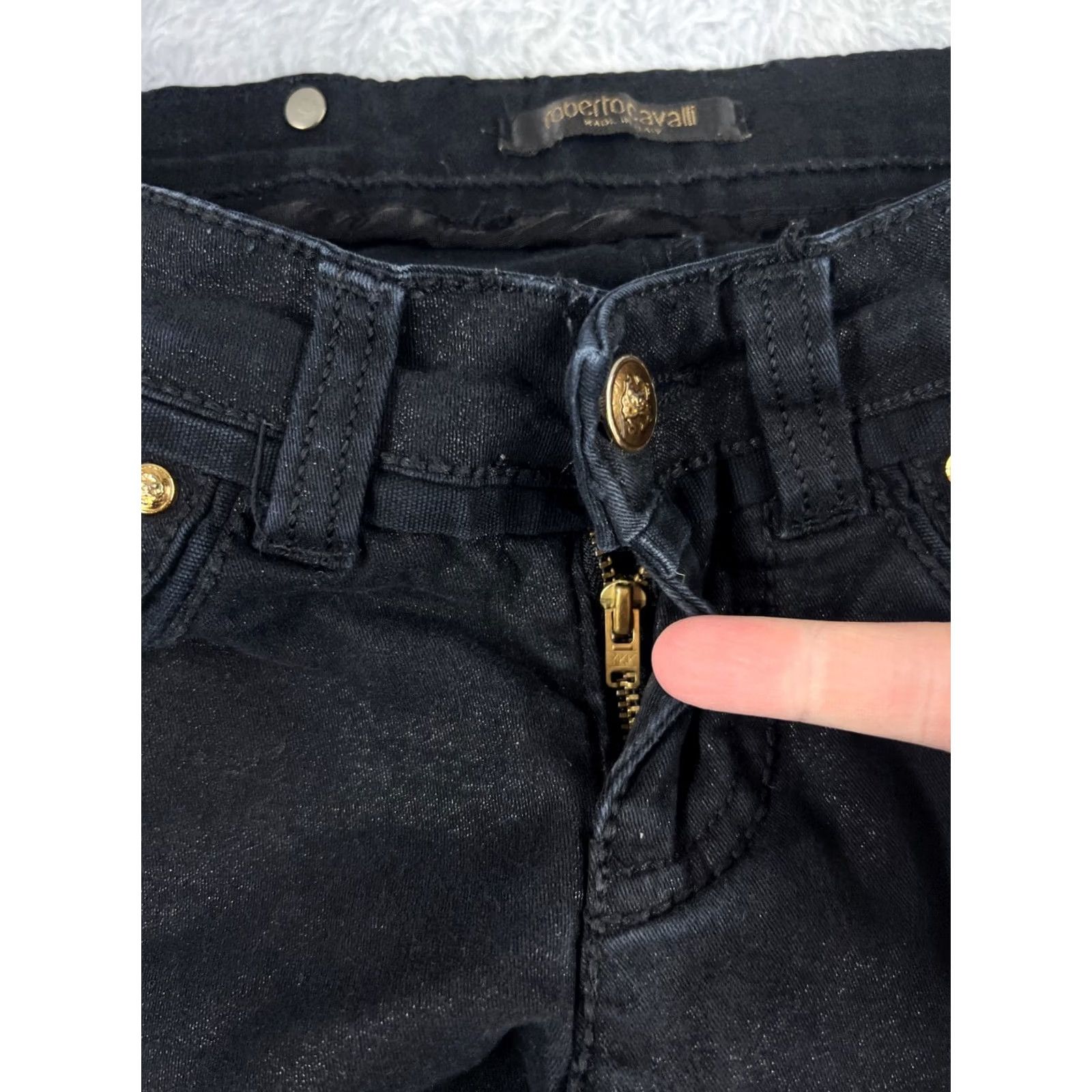 Roberto Cavalli VINTAGE Roberto Cavalli Jeans Women’s 26 Black Denim Bootcut 26x29 Dark Wash 80s 90s Designer Pants Womens Chrysler? Size 26" / US 2 / IT 38 - 5 Thumbnail