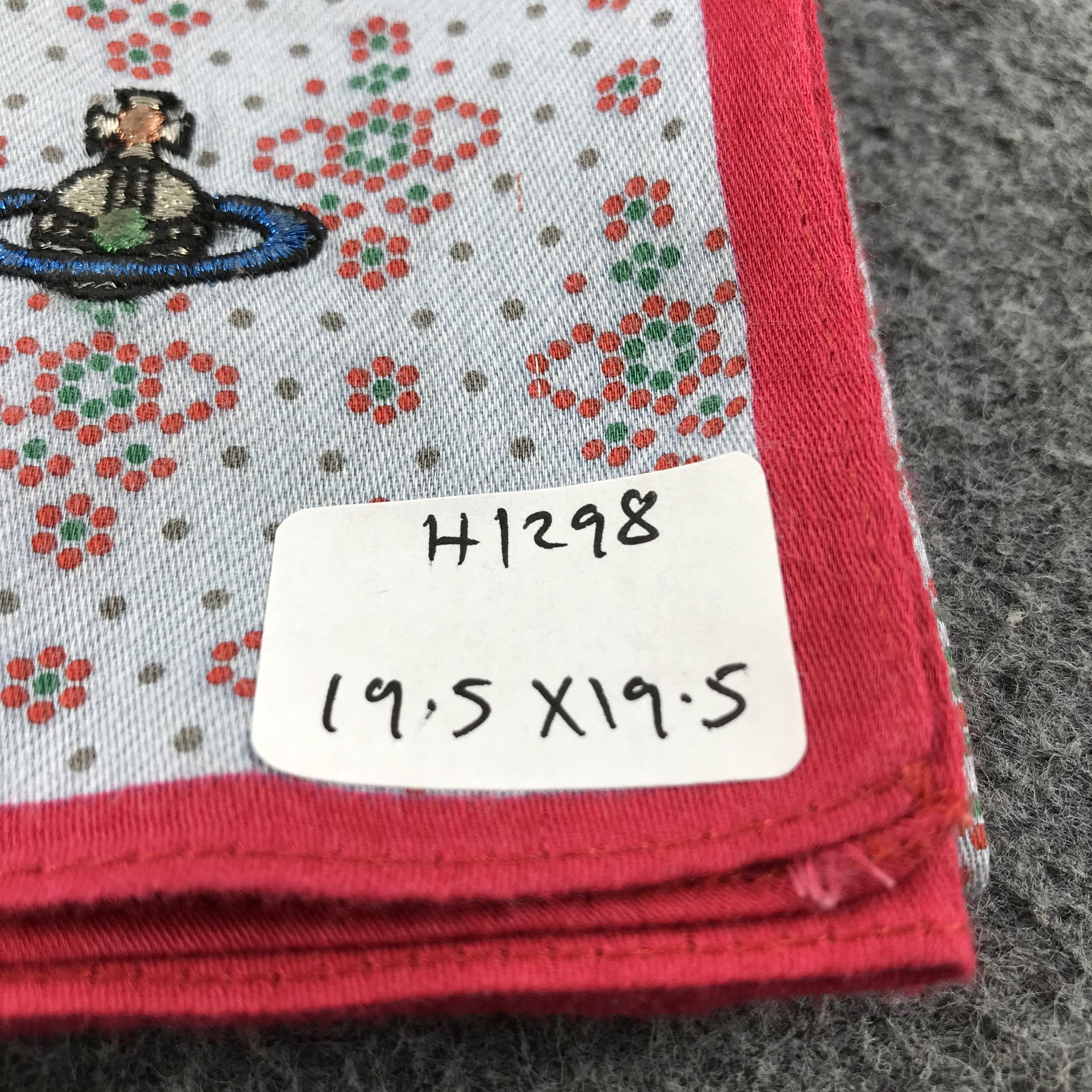 Vintage Vivienne Westwood Handkerchief Neckerchief Bandana H1298 Size ONE SIZE - 6 Thumbnail