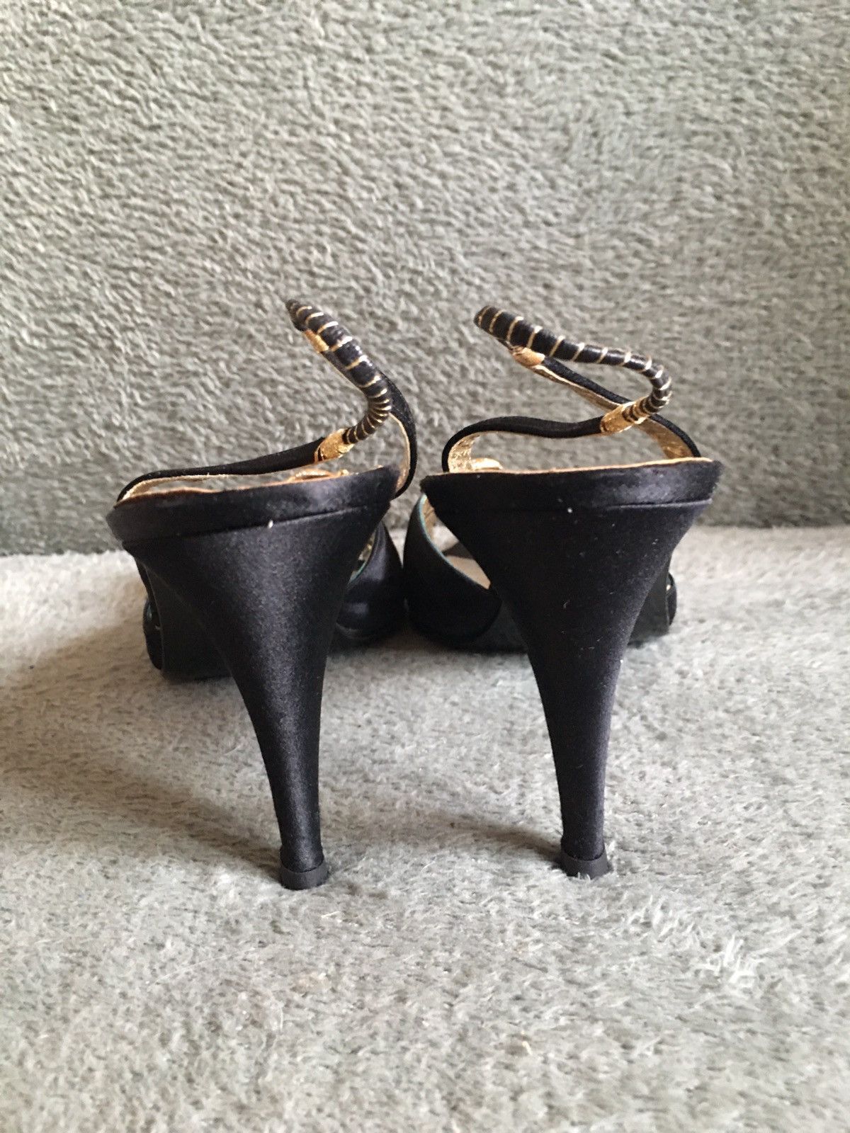 Rene Caovilla Rene Caovilla Jeweled Vintage Satin Slingback Heels EU 39.5 Size US 9.5 / IT 39.5 - 9 Thumbnail