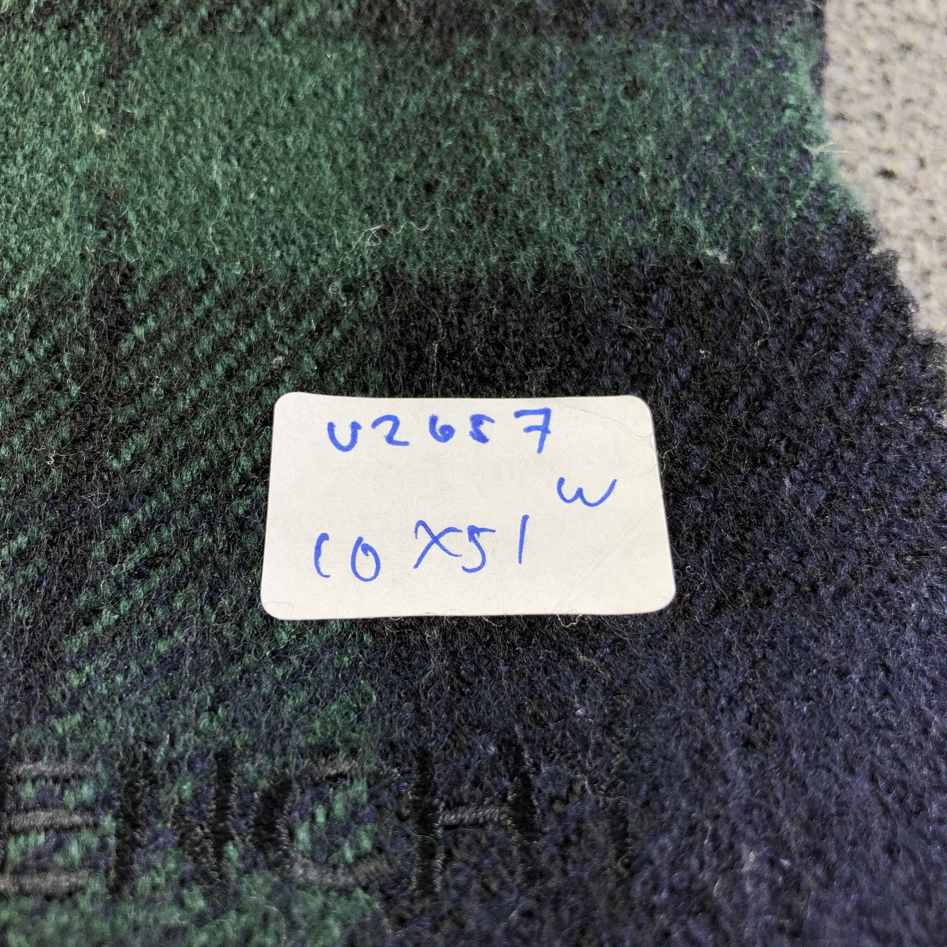 Givenchy Givenchy Tartan Wool Scarf Muffler Neckwear V2687 Size ONE SIZE - 10 Thumbnail