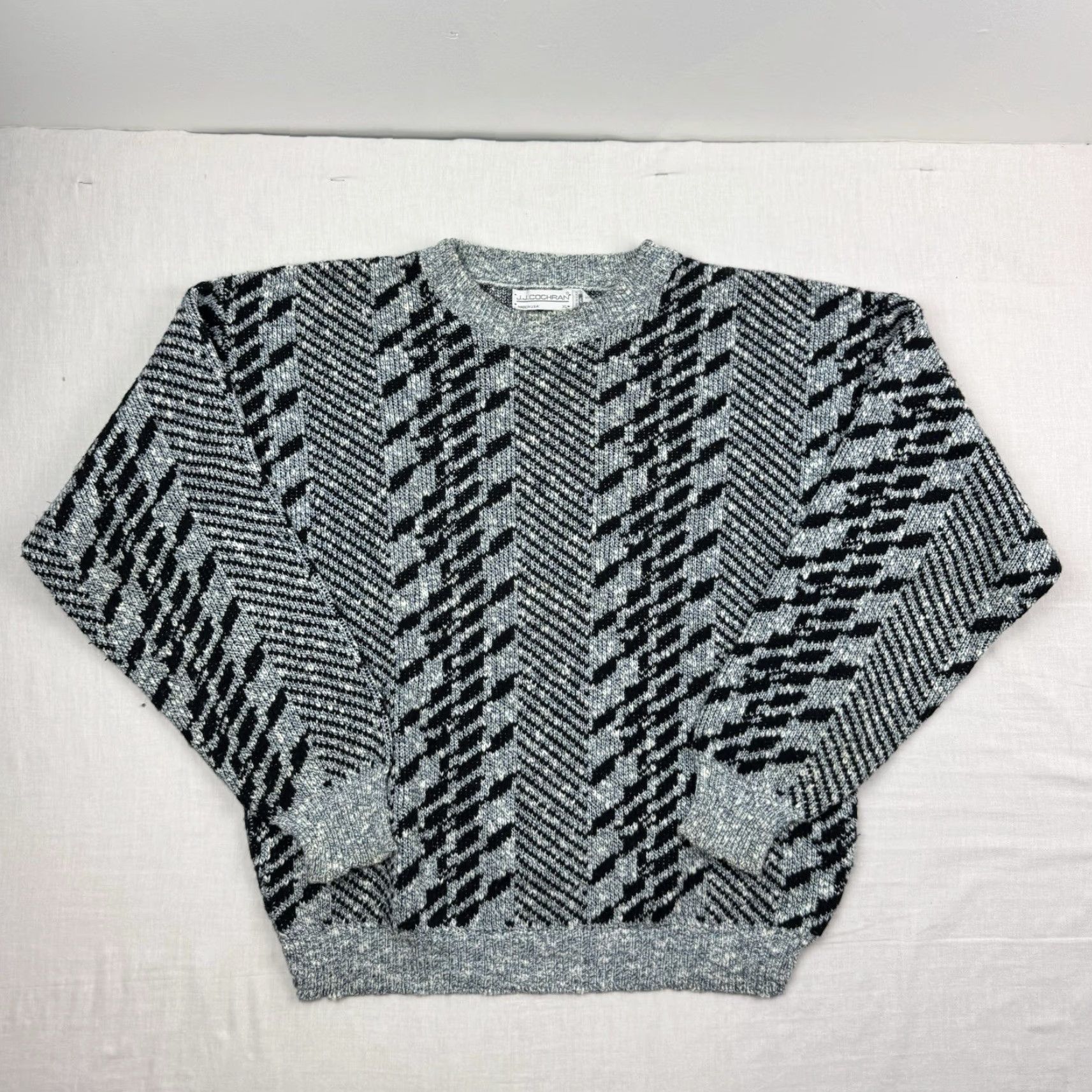 Vintage VINTAGE J.J. Cochran Geometric Sweater Pullover Adult XL Blue 1980s Classic Mens Size US XL / EU 56 / 4 - 2 Thumbnail