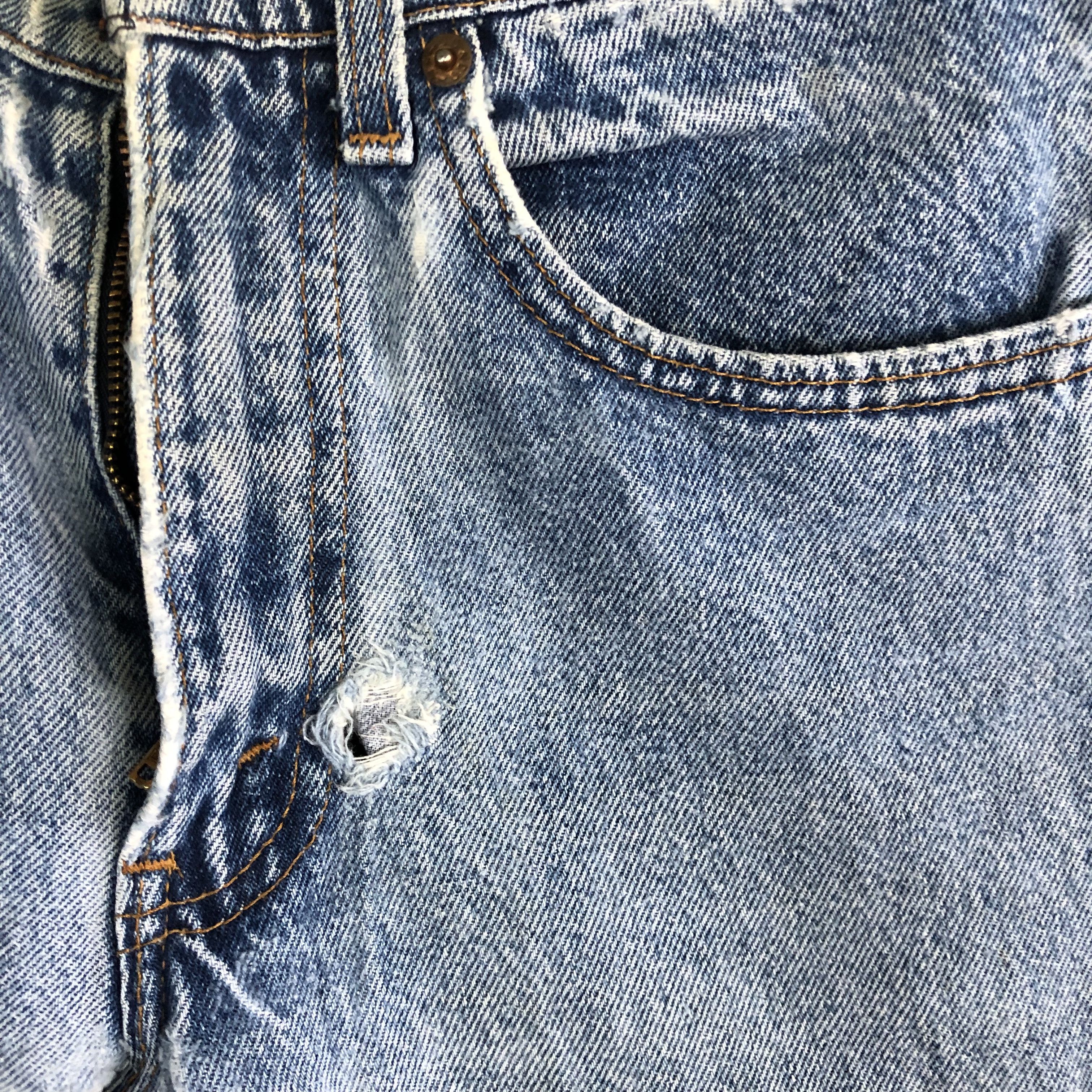 Levi's Vintage 80s Levis 505 Distressed Jeans Levis Faded Denim Size 26" / US 2 / IT 38 - 10 Thumbnail