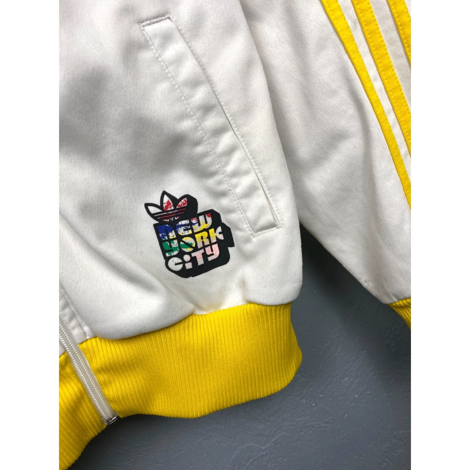 Adidas Adidas Originals Vintage Y6 Bill Mcmullen Queens NYC Jacket S White Mens Size US S / EU 44-46 / 1 - 3 Thumbnail
