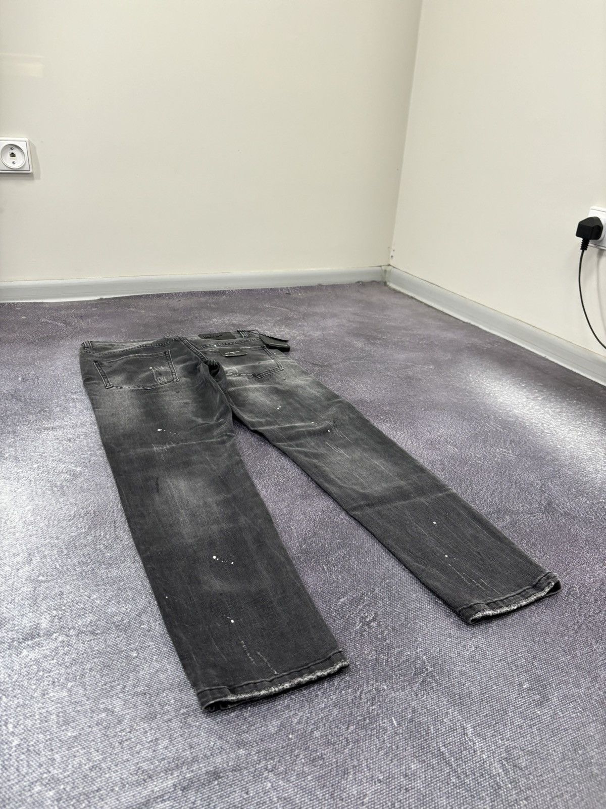 Dsquared2 Dsquared2 Distressed Denim NEW Black Luxury Slim Jeans Size US 30 / EU 46 - 8 Thumbnail