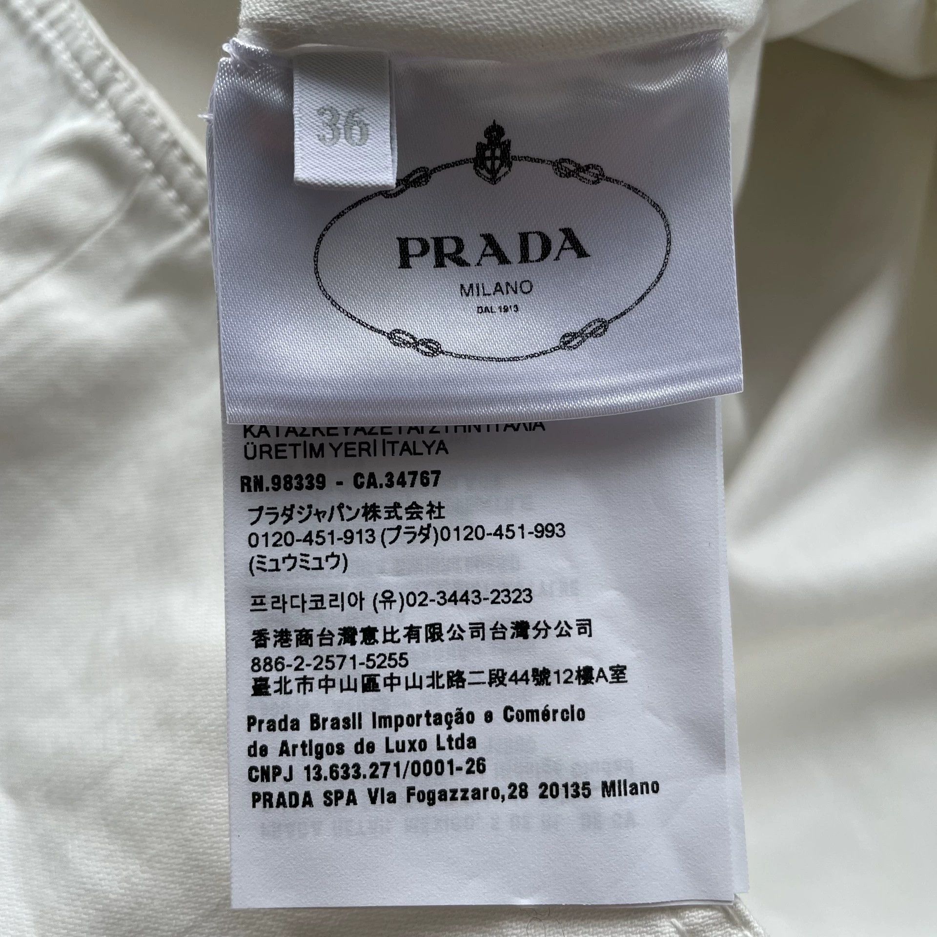 Prada PRADA satin V-neck sleeveless dress white size 36 99 new Size XS / US 0-2 / IT 36-38 - 5 Thumbnail
