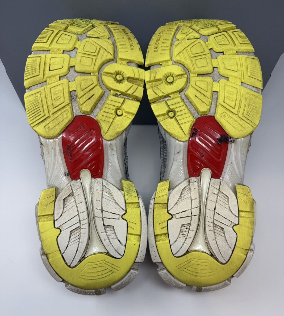 Balenciaga Balenciaga Runner Sneaker Red/Yellow Size US 11 / EU 44 - 6 Thumbnail