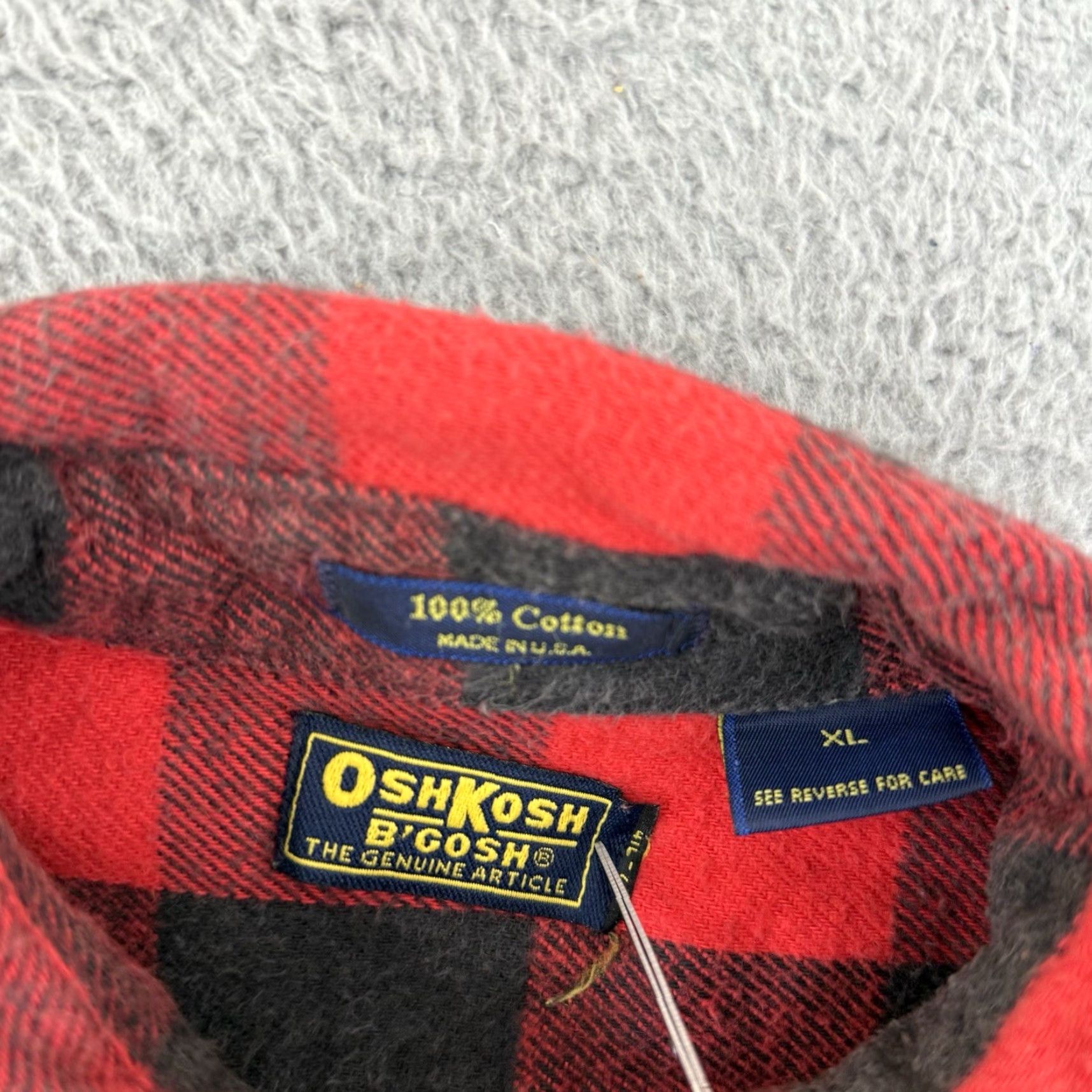 Vintage VINTAGE OshKosh B’Gosh Shirt Mens XL Red 90s Flannel Buffalo Plaid Lumberjack Clothing Shirt Mens XL Red 90s Plaid 90s Grunge Mens Size US XL / EU 56 / 4 - 6 Thumbnail
