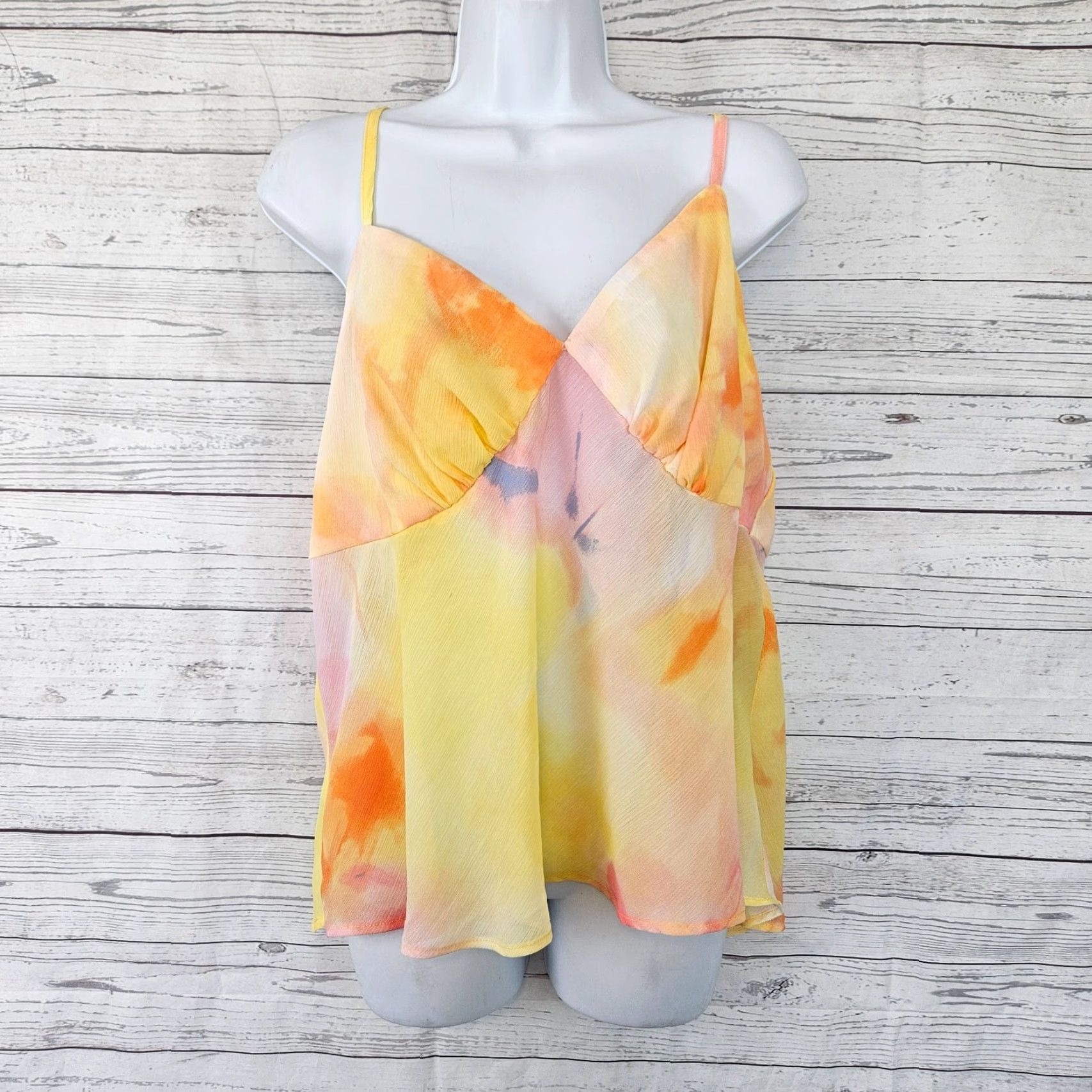 Diane von Furstenberg Diane von Furstenberg Womens Cami Pajama Top Sz 2XL Yellow Pink Shirt Womens 2XL Camisole Pajama Top Size XXL / US 16-18 / IT 52-54 - 2 Thumbnail