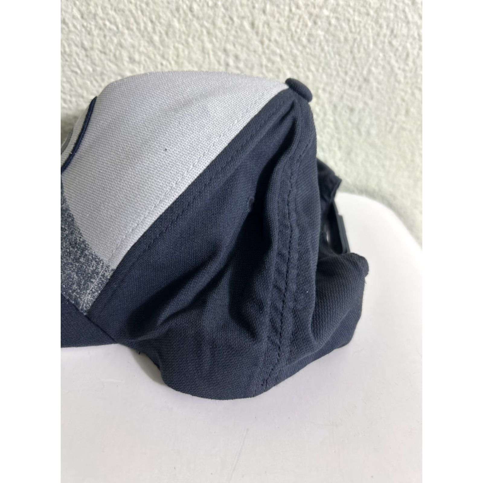 TravisMathew Travis Mathew Hat Cap Navy Adjustable Snapback Golf Golfer Blue Men Mens Adjustable Cap Snapback Travis Mathew Hat Blue Golf Cap Size ONE SIZE - 6 Thumbnail