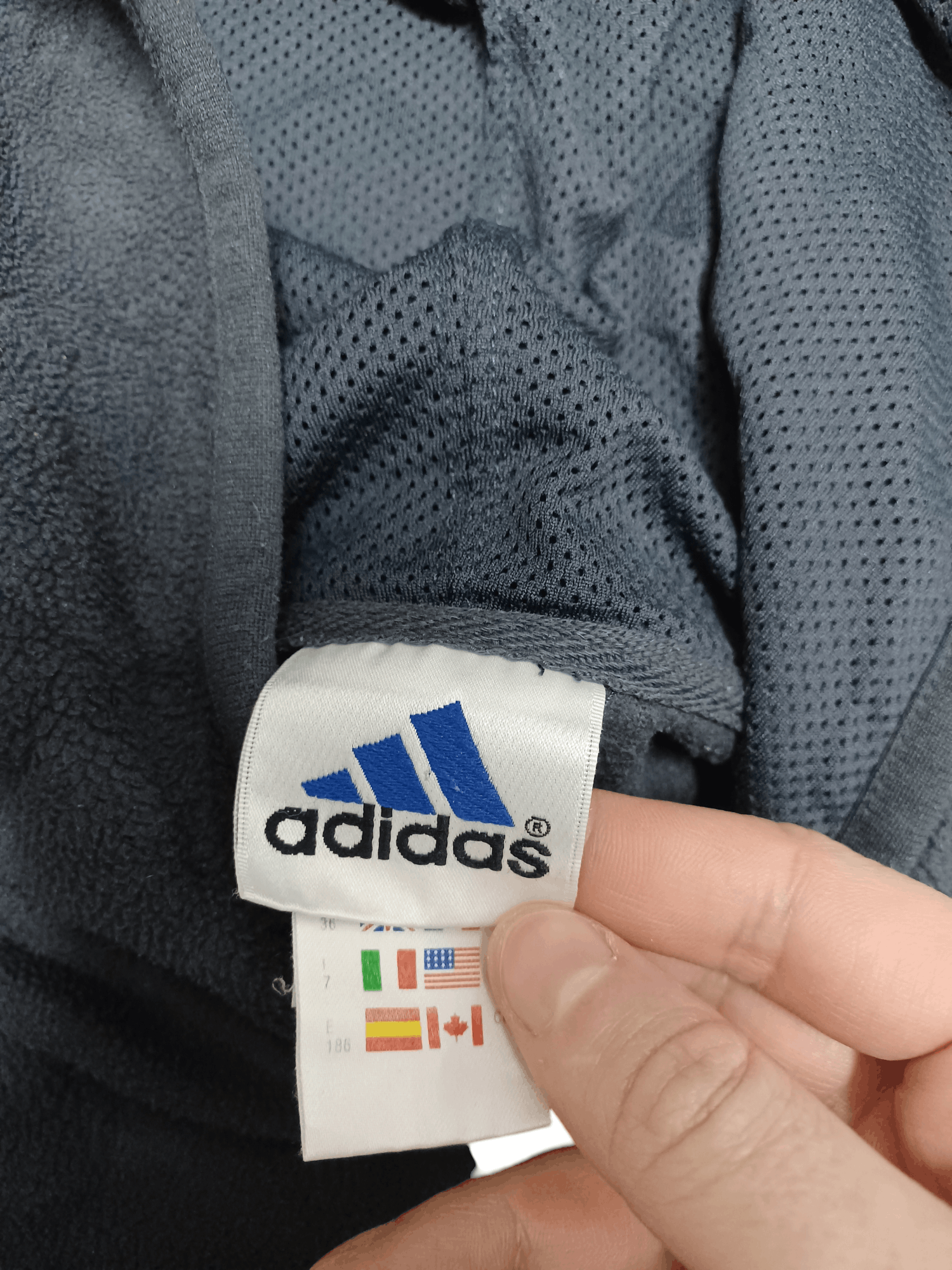Adidas ADIDAS VINTAGE 90S FLEECE POCKET HOODIE OUTDOOR Size US L / EU 52-54 / 3 - 4 Thumbnail